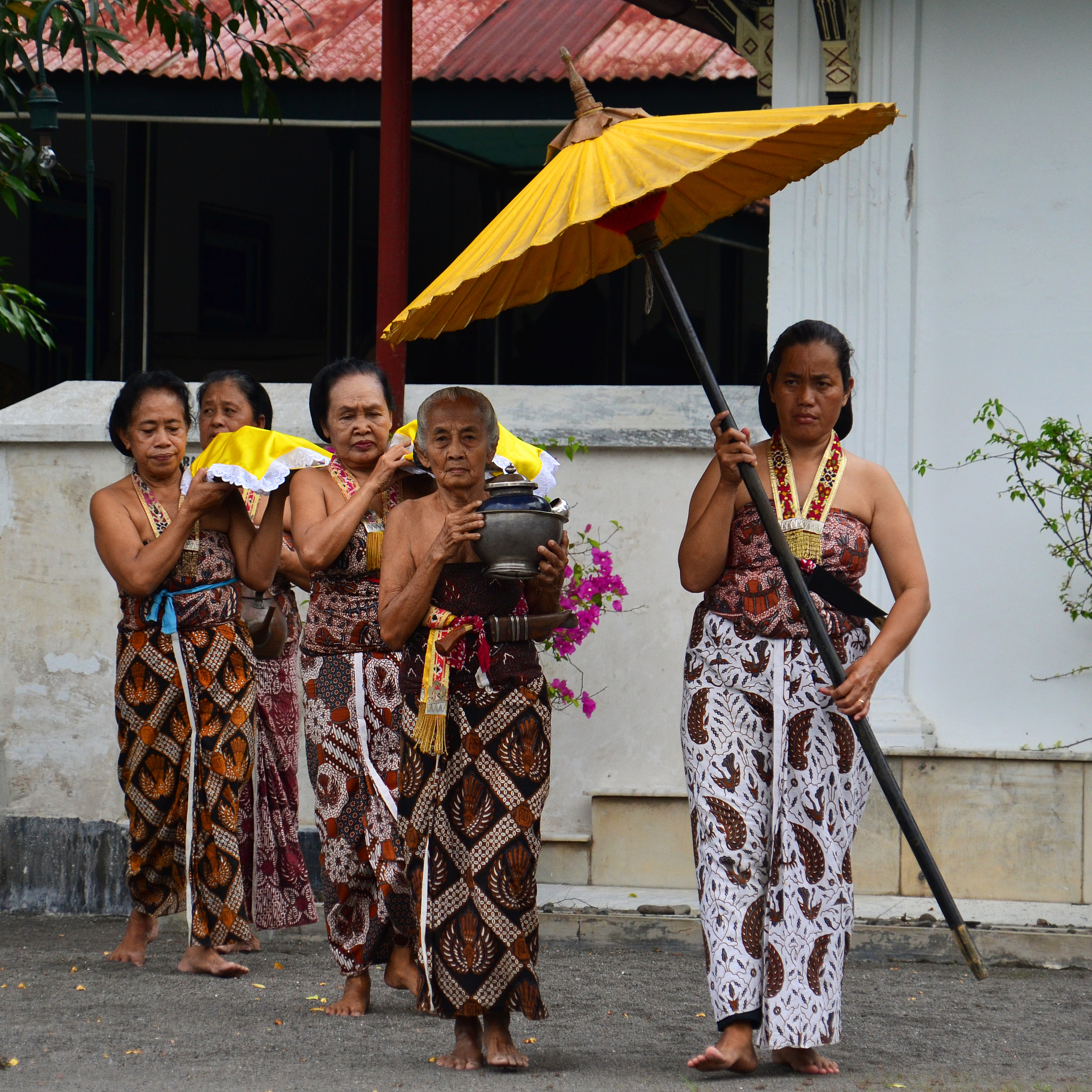 越南人：文化、生活方式和传统 - 10个你需要知道的认知