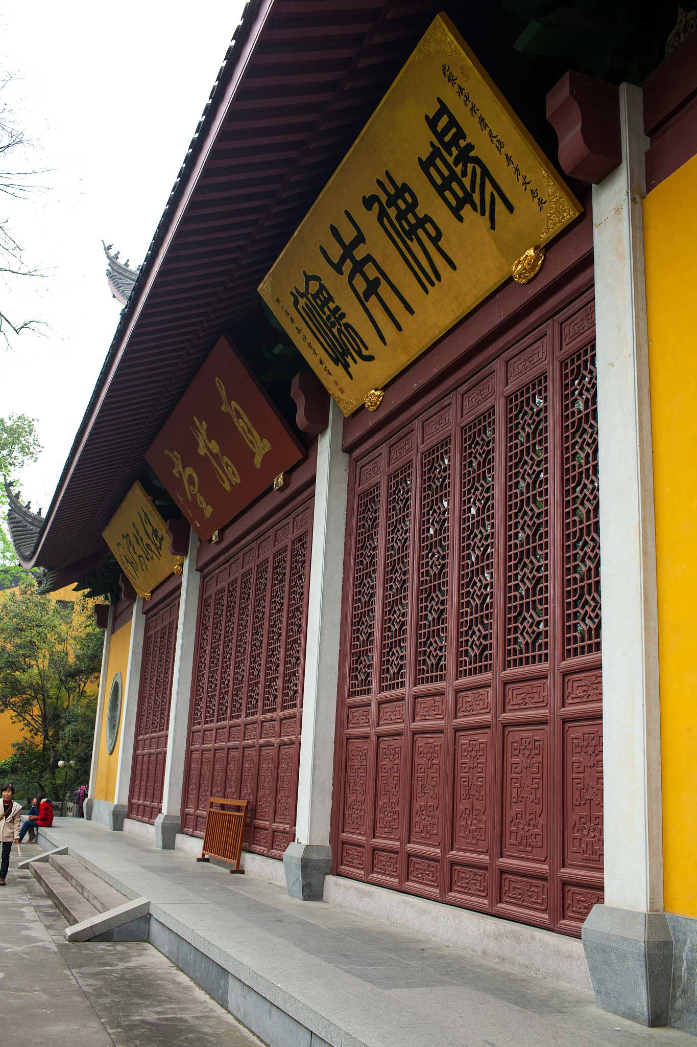 杭州灵隐寺庙大殿