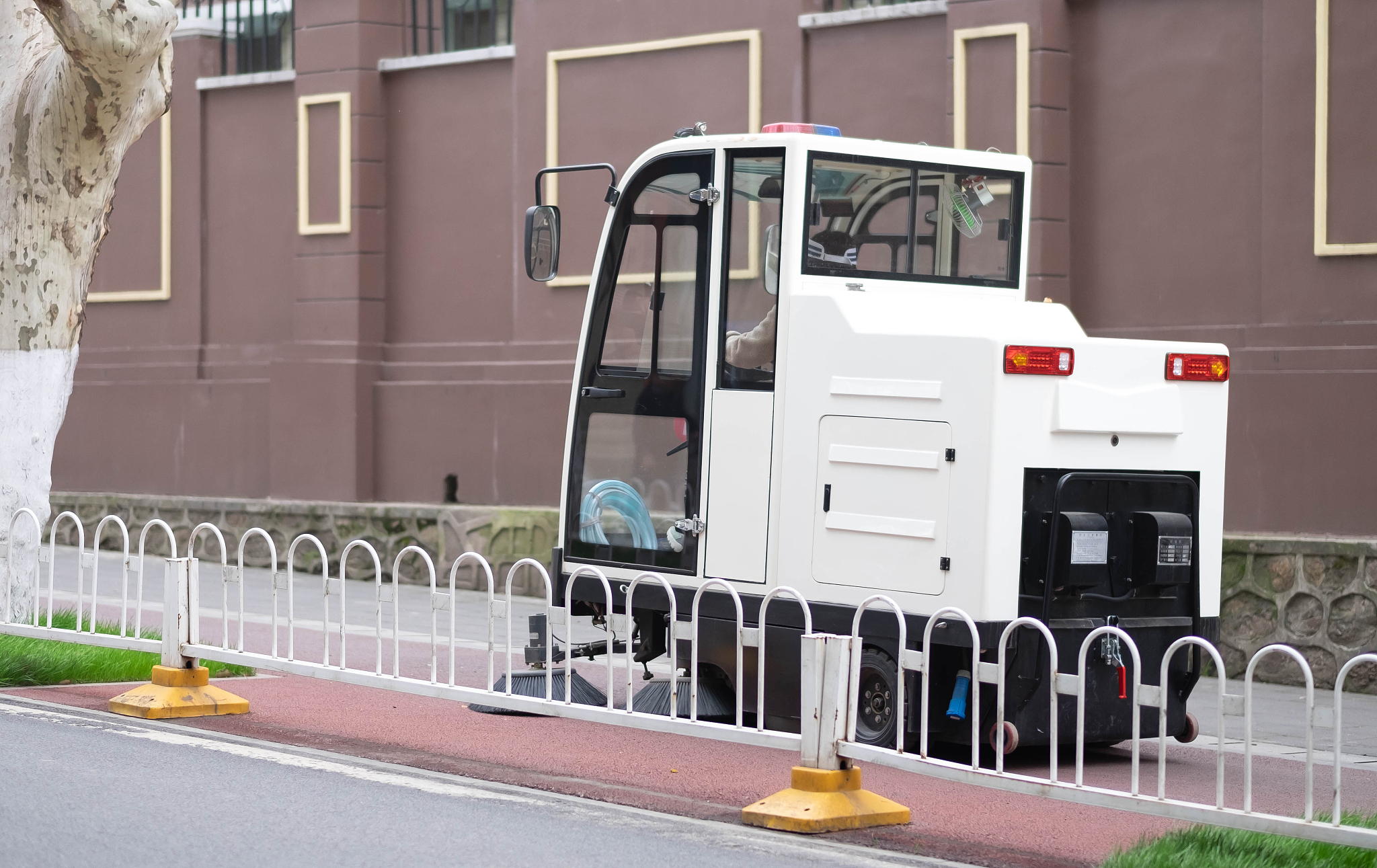 湖北科技工程技工学校地址及交通路线 - 如何前往