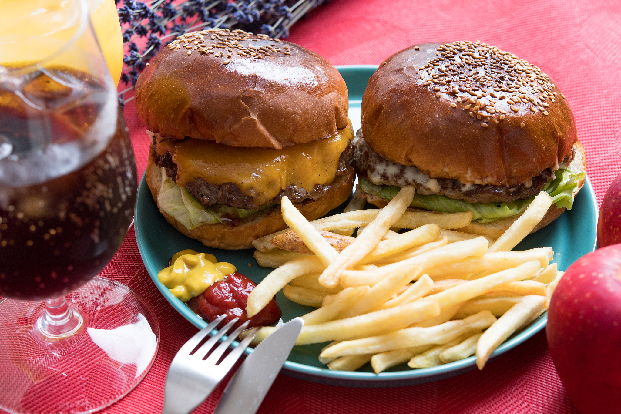 cheese burger.
