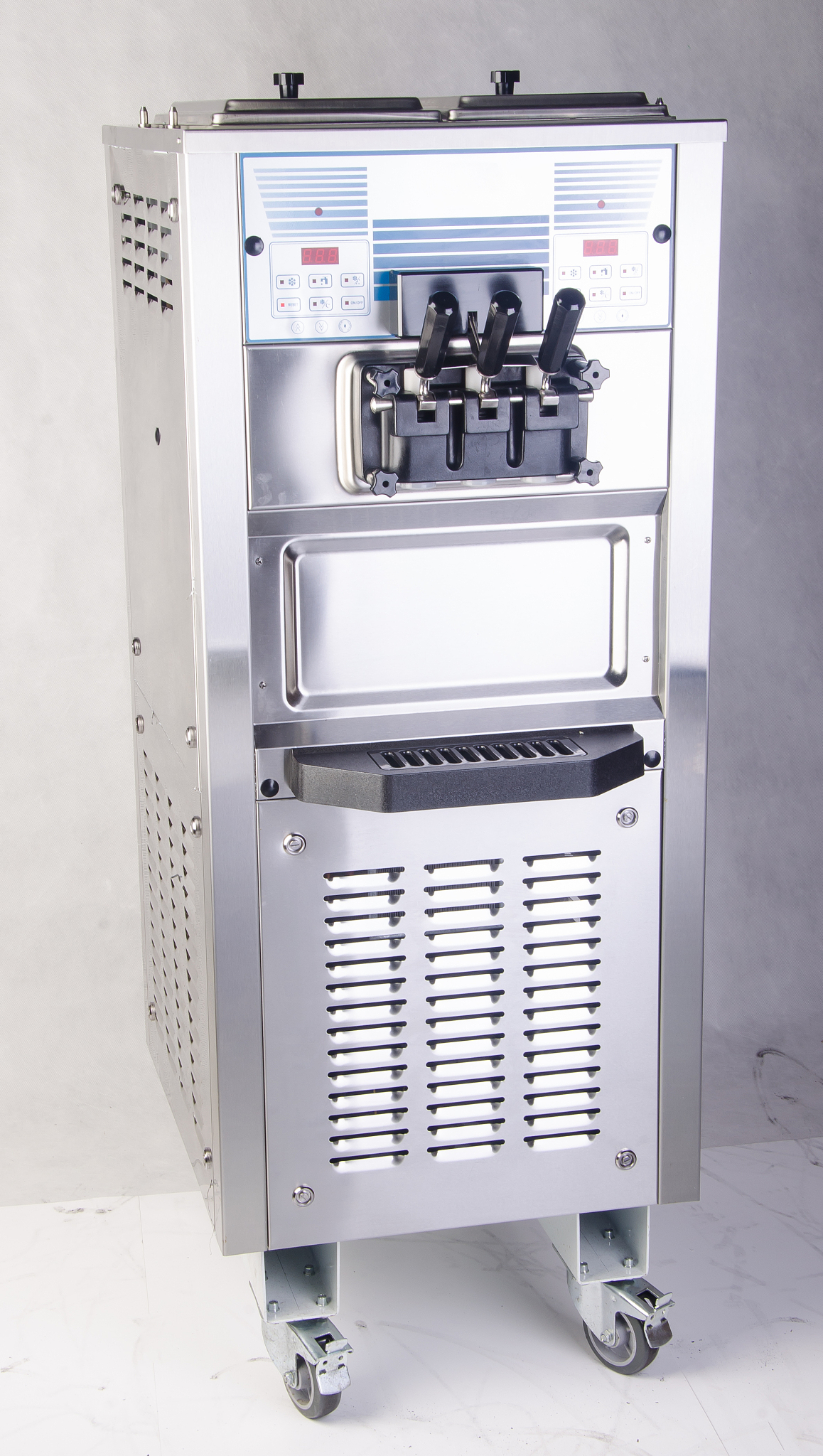 冰淇淋机6.6 含义解析：型号、规格还是促销活动？