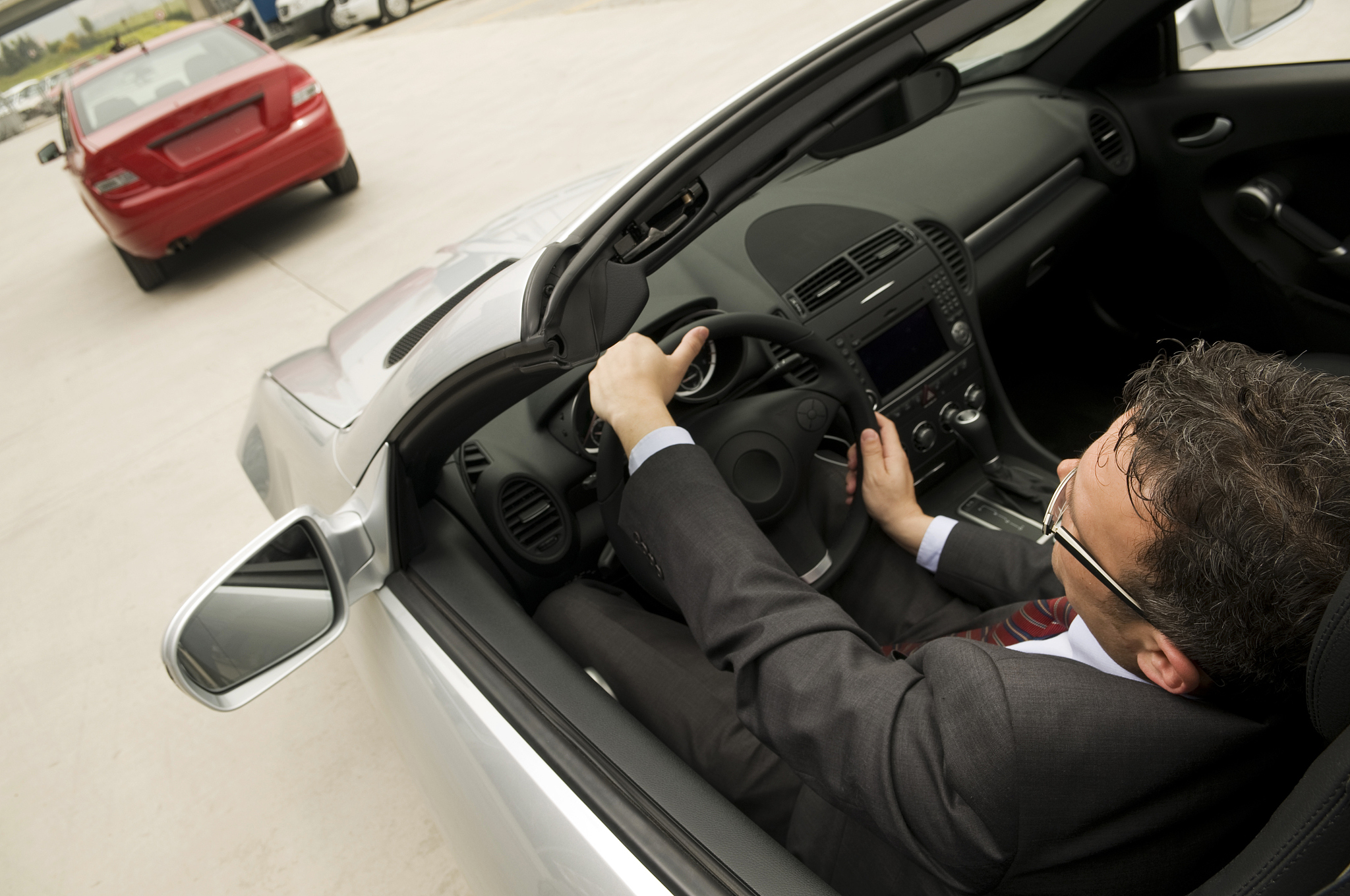 哪个牌子的敞篷车有烟灰缸