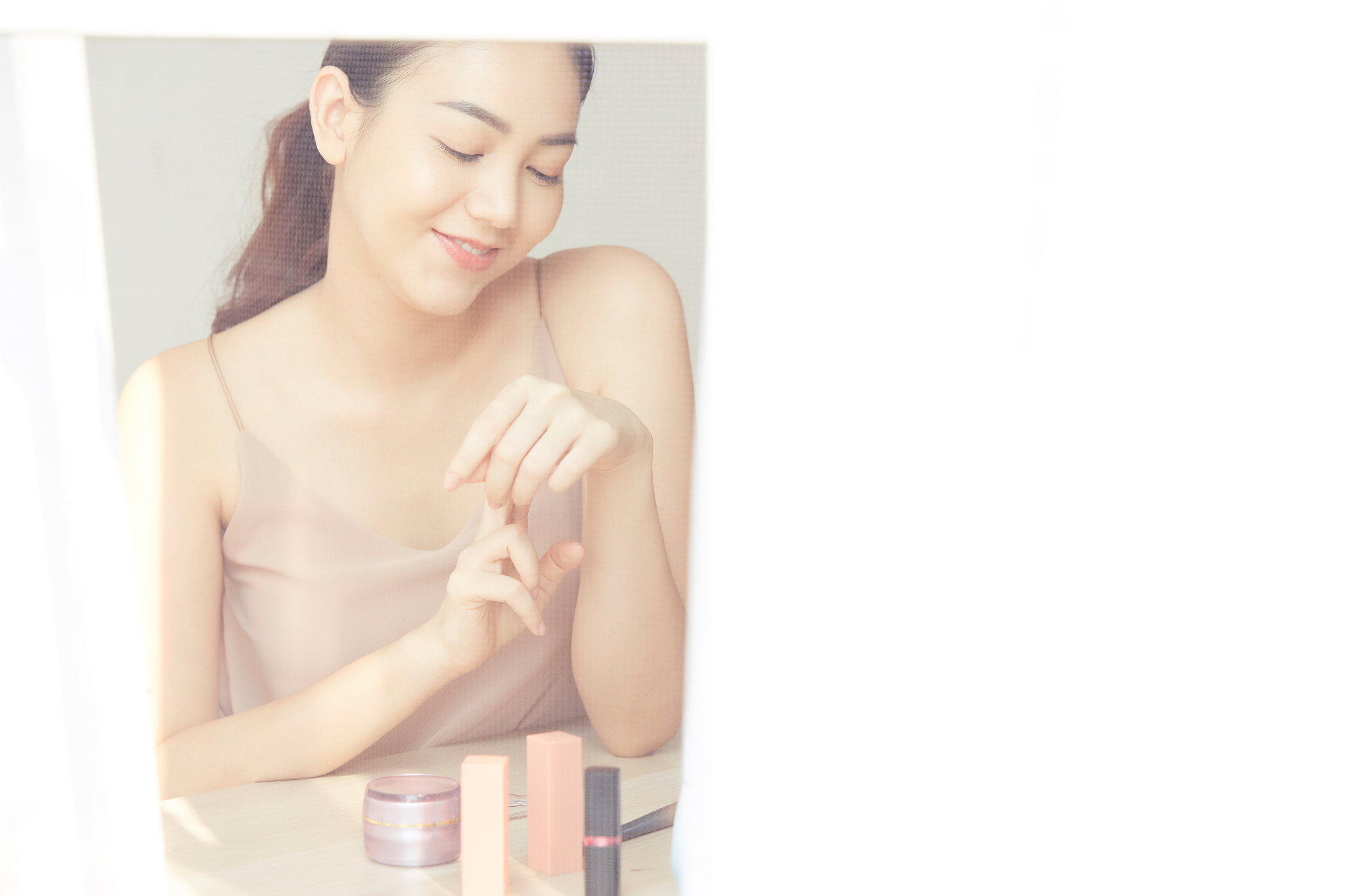 最适合20岁左右女性使用的护肤品排行榜适合原因解释