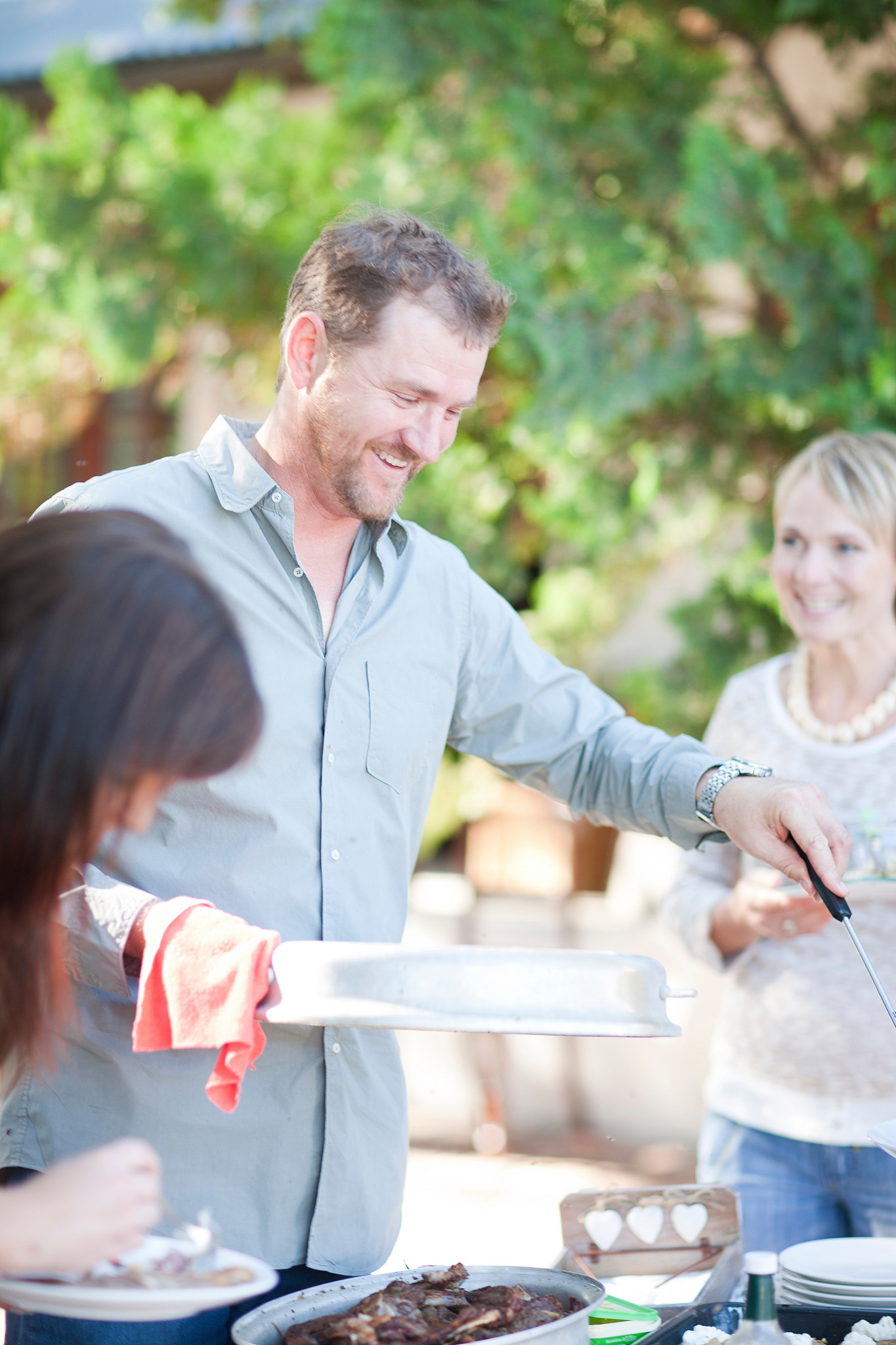 我们社会关系和淄博烧烤这个怎么联系、原因是什么联系大学生社会治理这个的联系