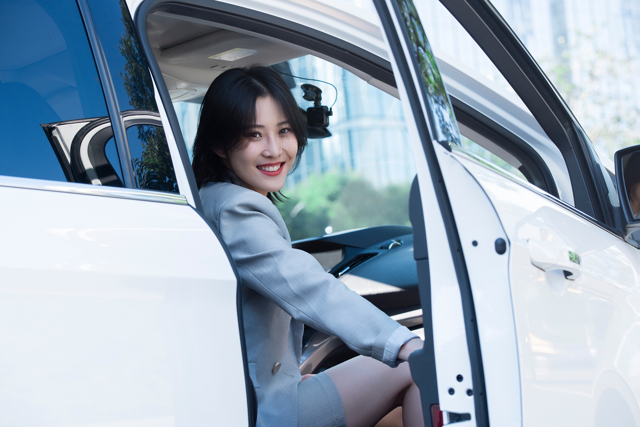 靓车配美女下一句怎么回答回答加拓展