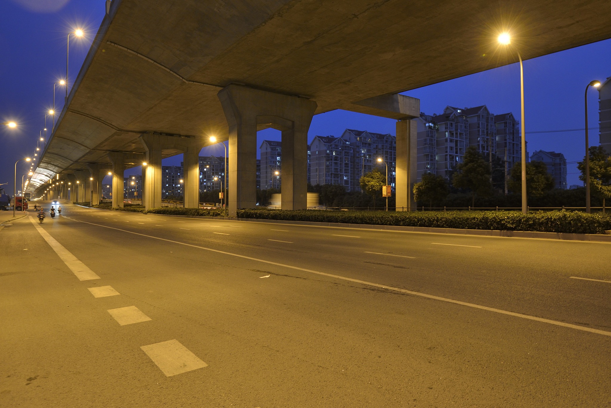 上海内环高架晚上几点放行？