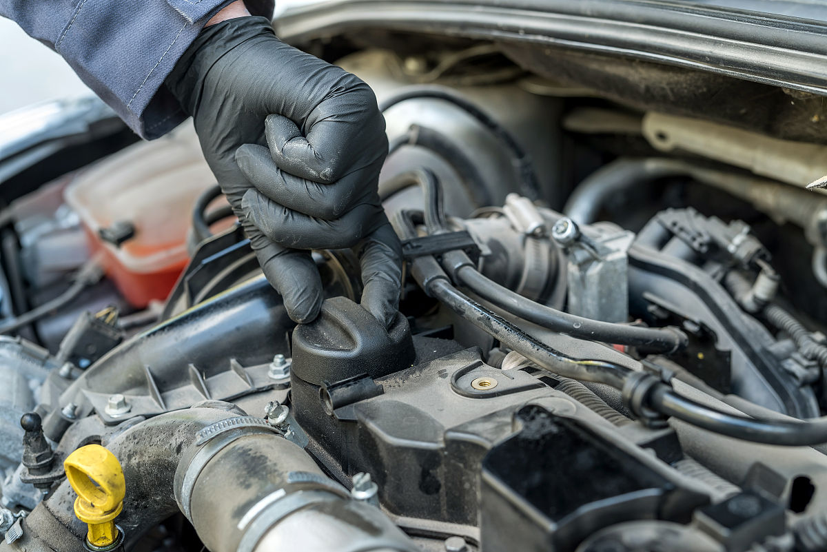 cvt变速箱油多久换一次 200字