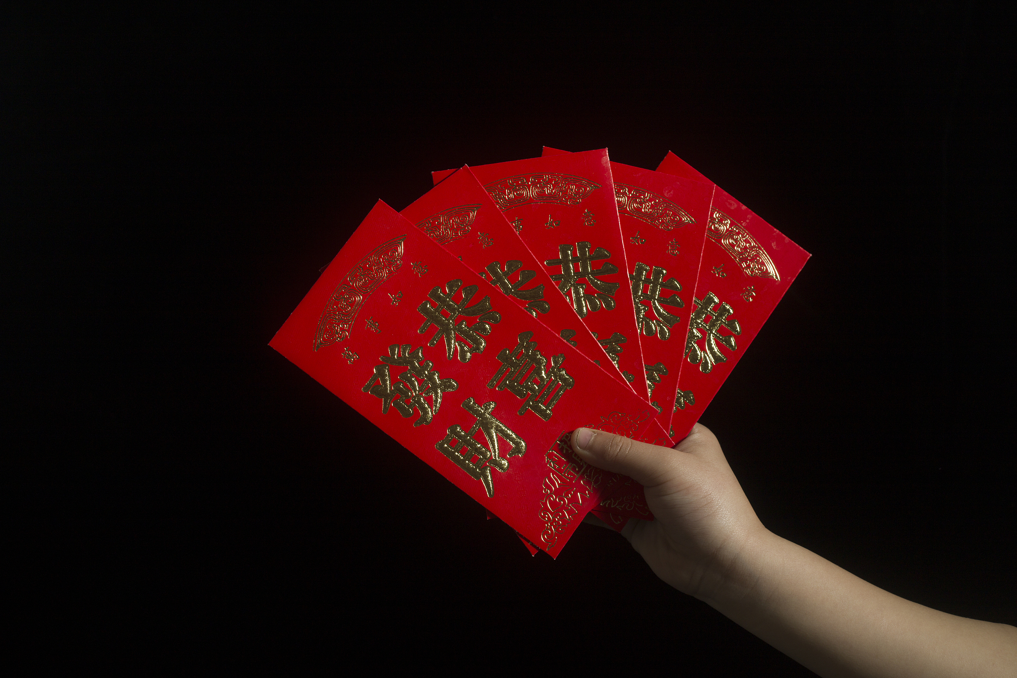 收到长辈红包，如何高情商回应？