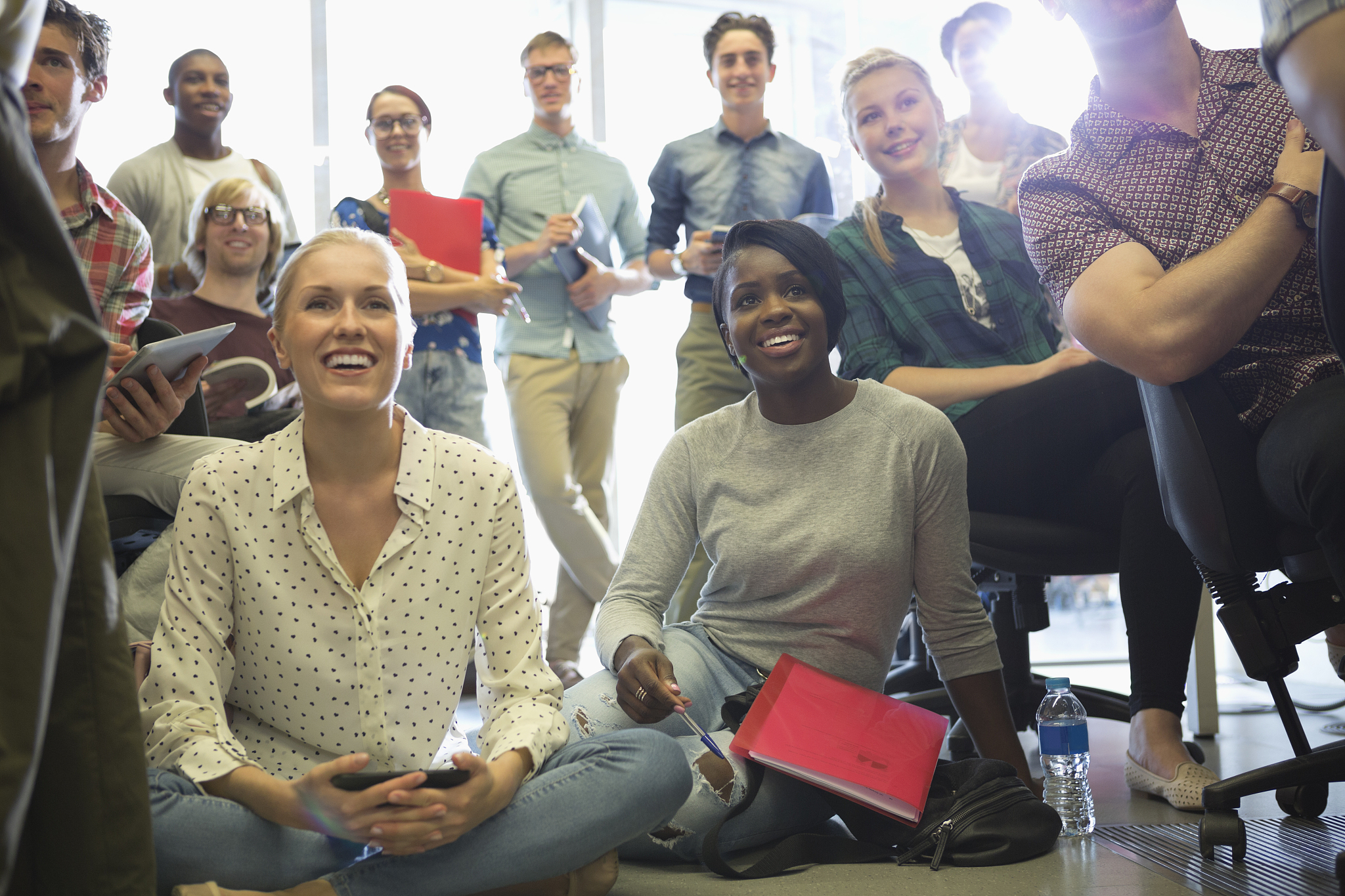 如何反驳白人比黑人做的贡献多所以白人比黑人优秀这一观点