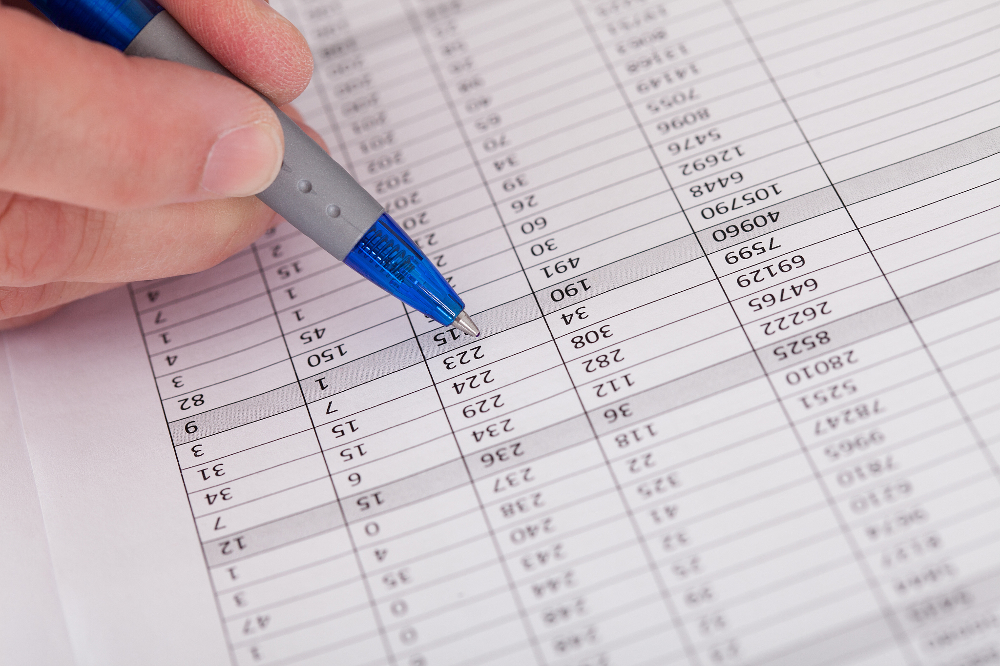 单个产品A最低人力成本计算 - 120人需求，10人/班次，3班制