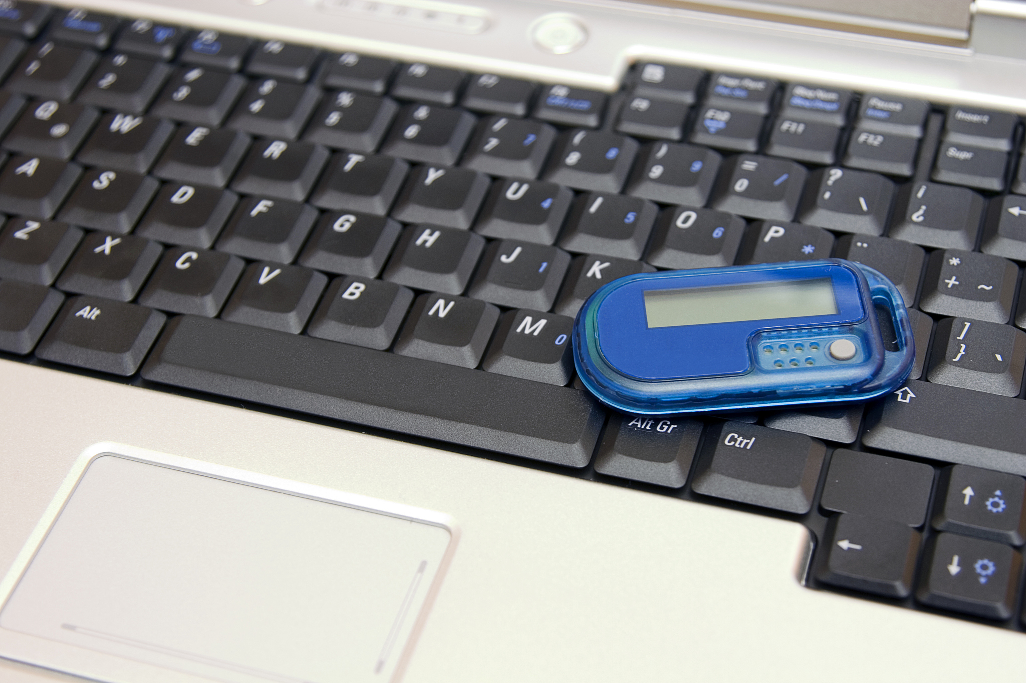 Your credentials are incorrect or have expired Please try again or reset your password是什么意思