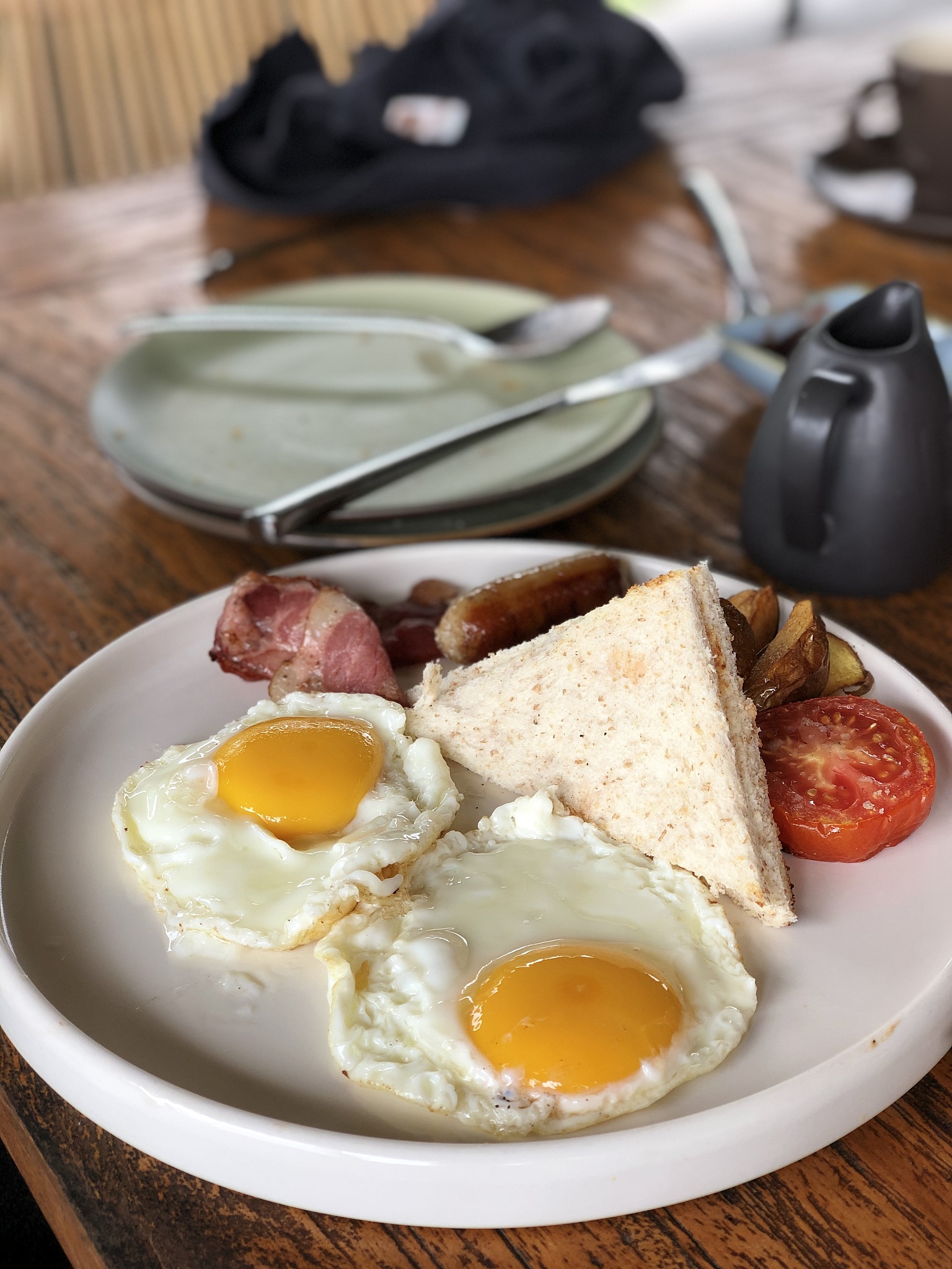 请根据宝宝辅食每日菜单做饭生成3个爆款标题