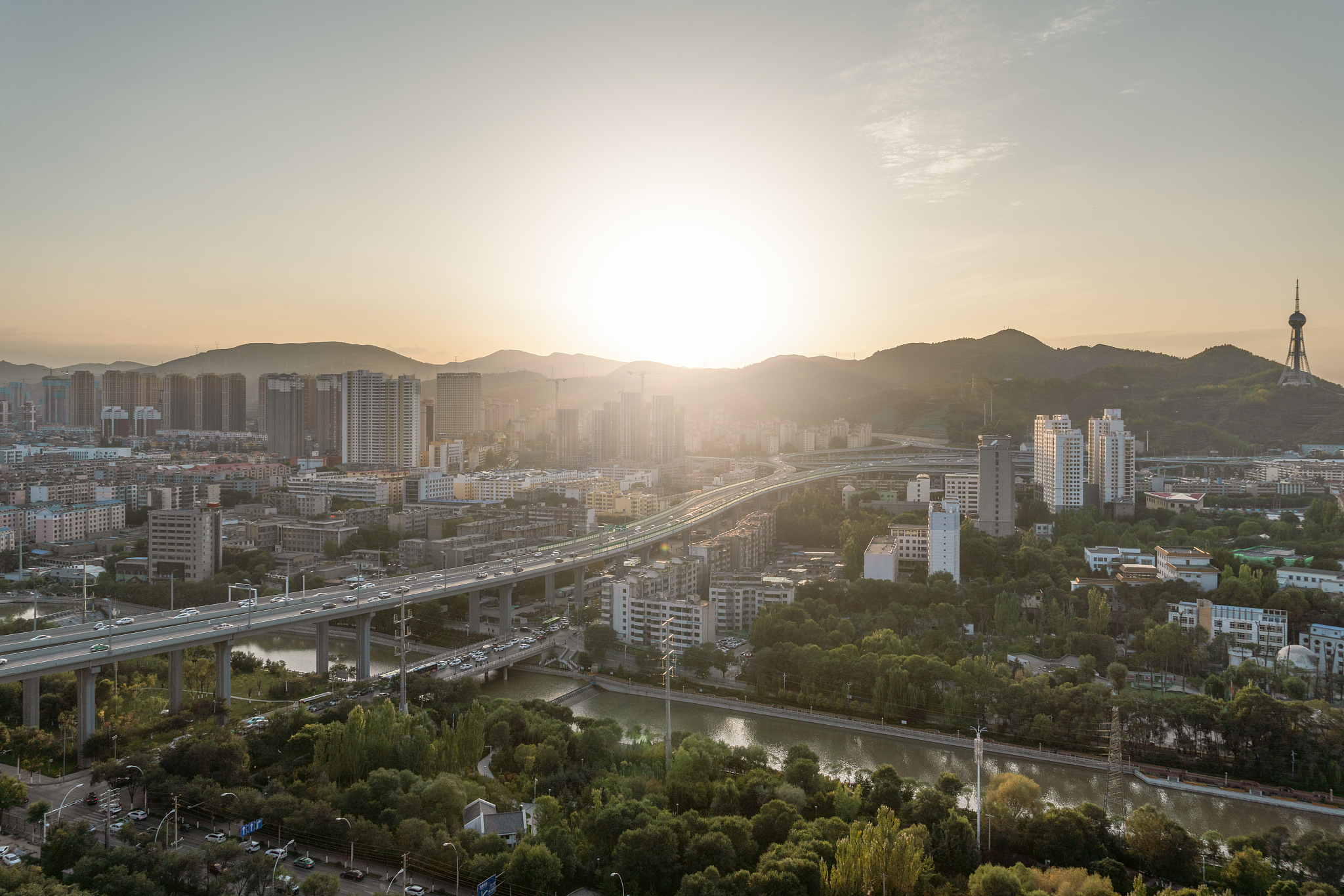 西宁城市风光园树立交桥与电视塔