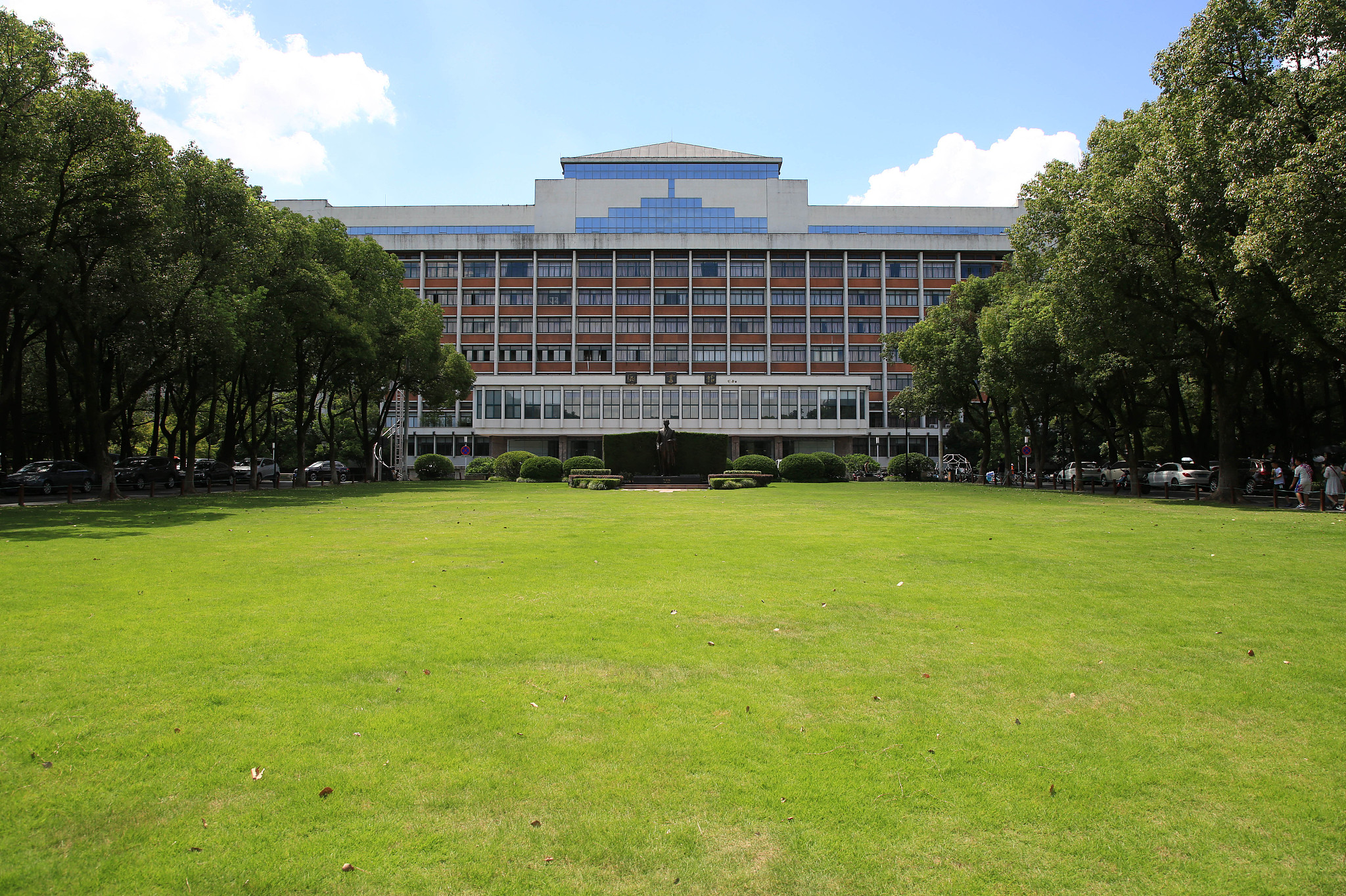 浙江大学(玉泉校区)校园风光