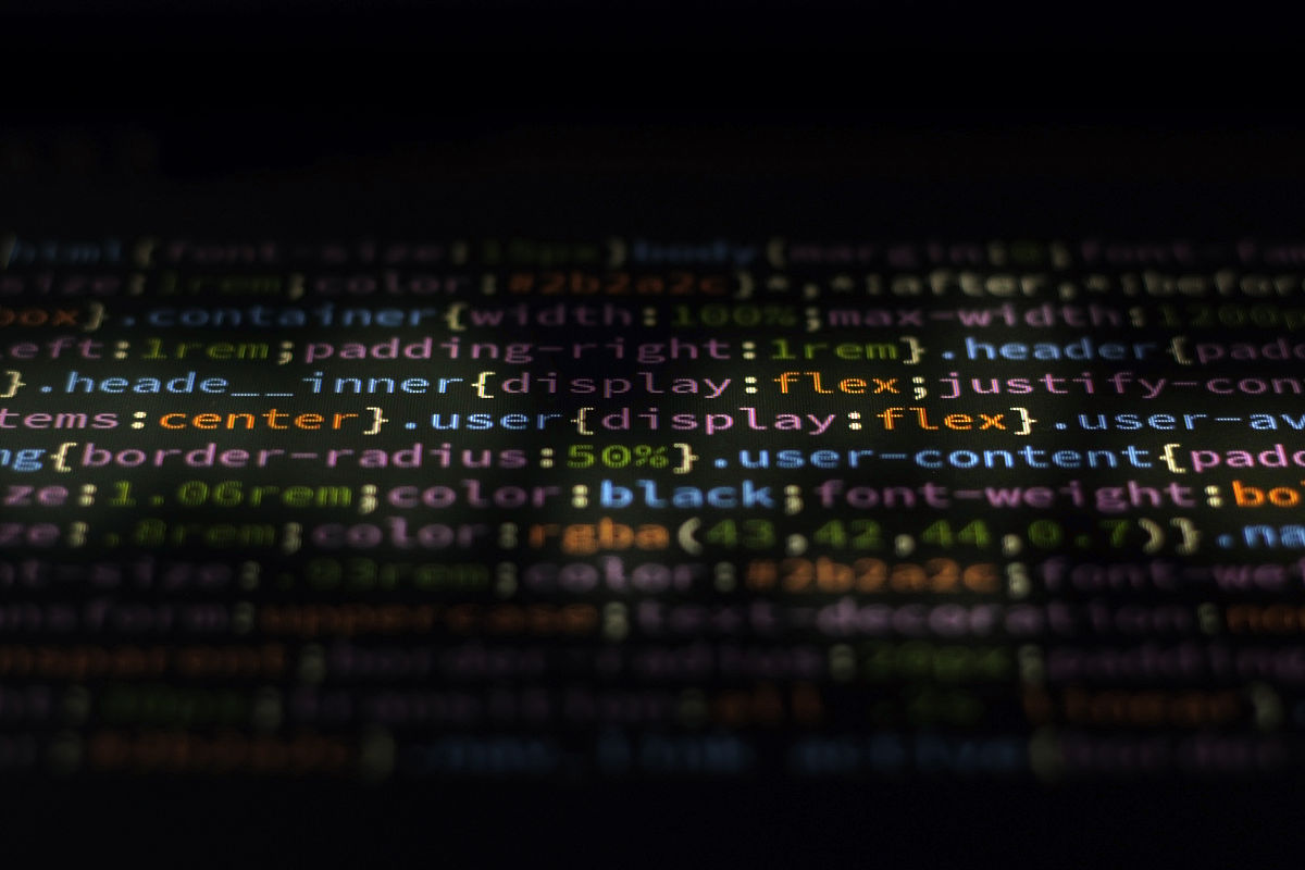 输入若干个同学的计算机成绩成绩分布在［0120］区间内。求出这些同学的计算机成绩平均值、最小值和最大值。输入出现负数时终止输人且该负数不计人统计范围。 初始问题记录写明分析原因