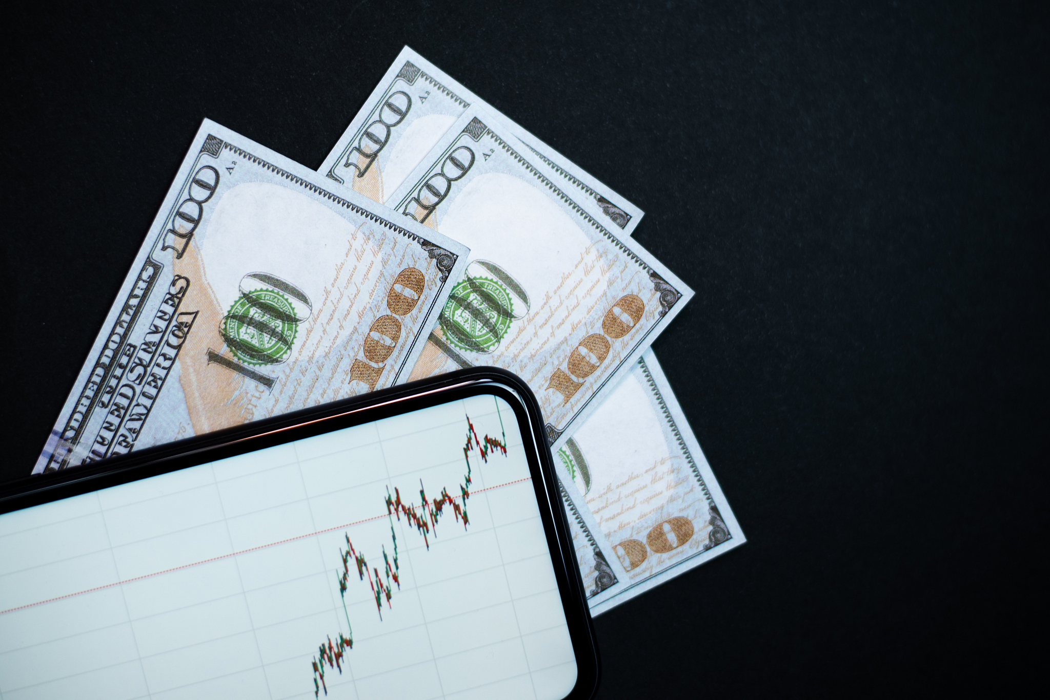 the growth of the dollar, a way out of the global crisis. sale o