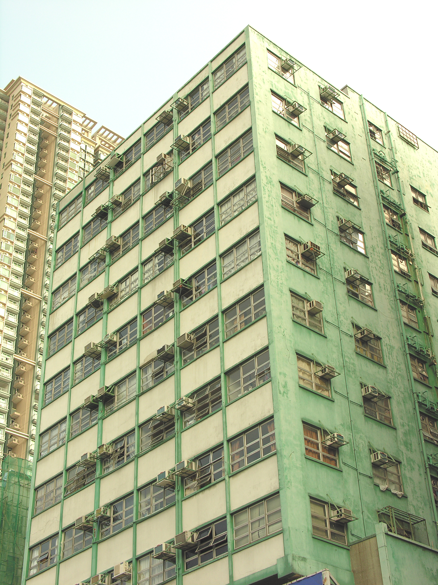 给榆漫居行政公寓广州珠江新城店写一条200字的公寓式酒店好评