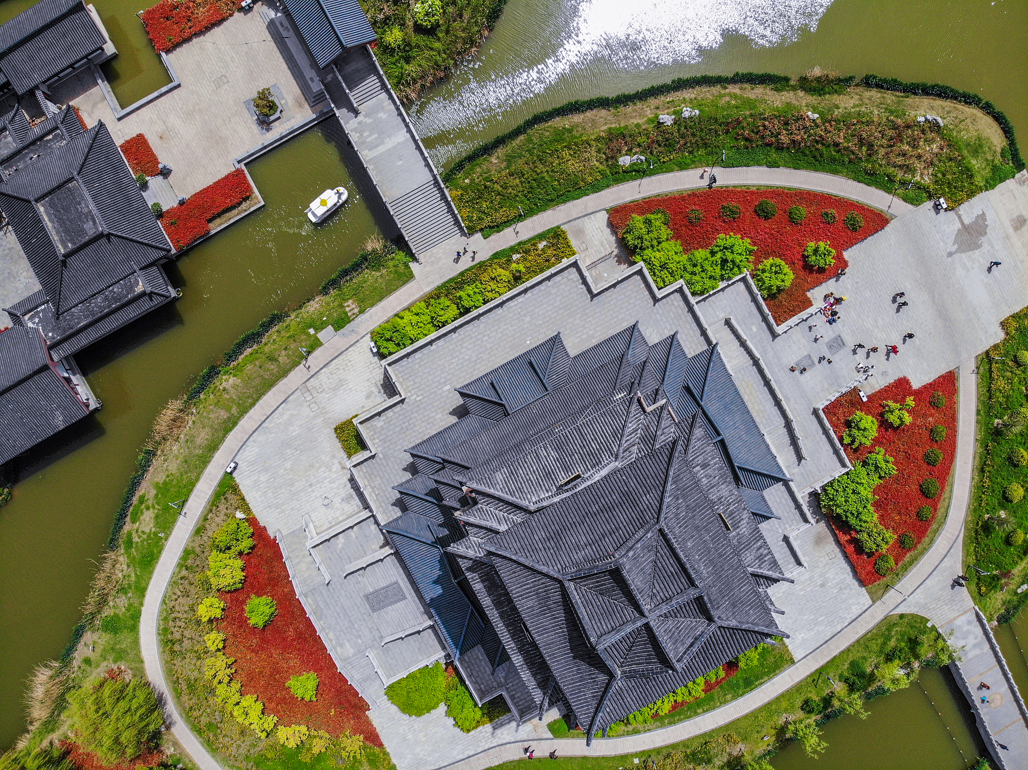 宿迁的媒体曝光平台有哪些｜宿迁媒体曝光求助热线是多少 要求：创建一篇1500至2000字的解决方案