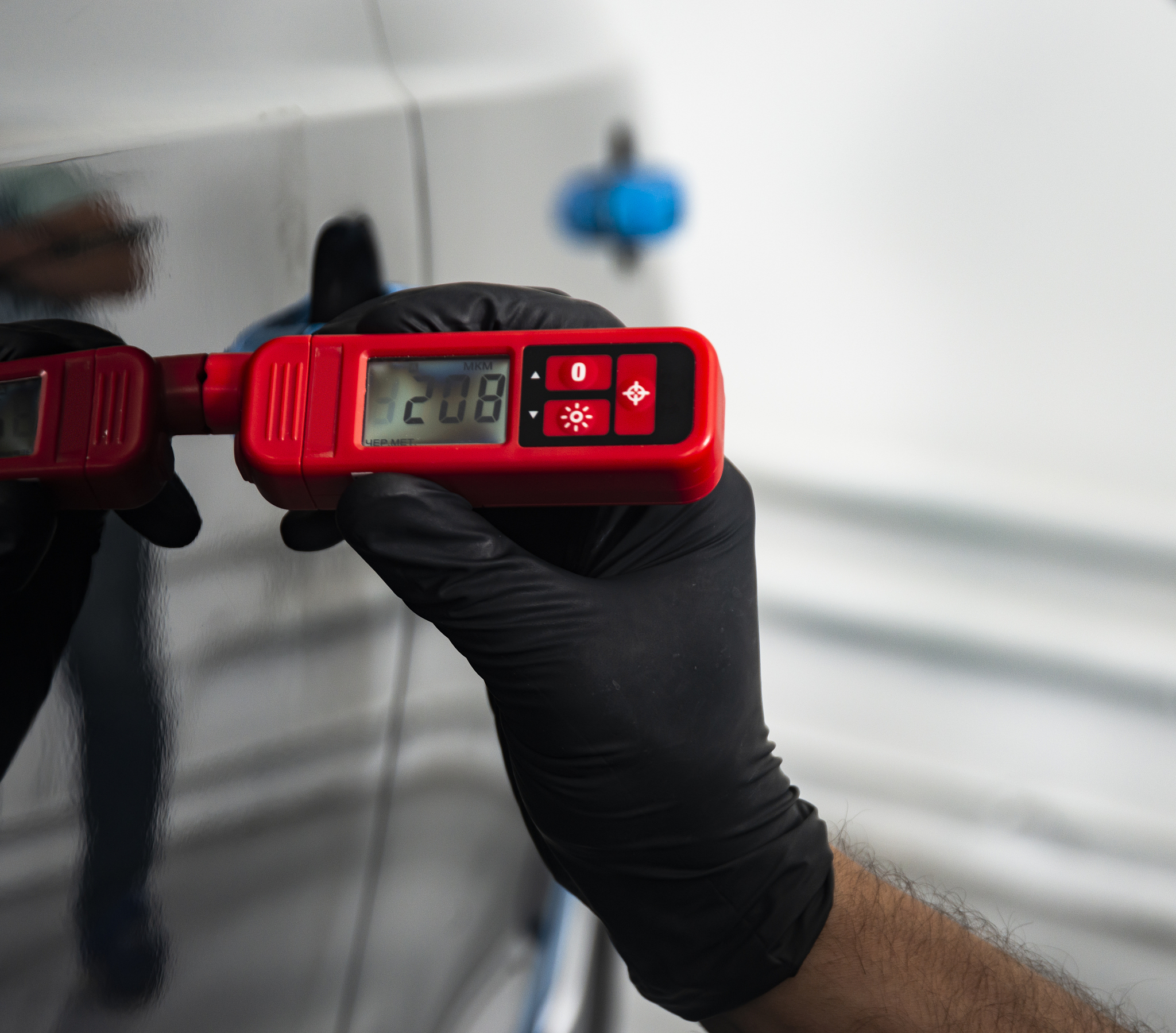 汽车漆面厚度测量装置设计：激光测厚仪原理、电路及A类不确定度计算