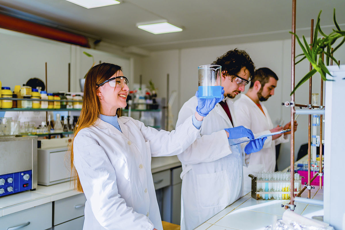 学校里的科研项目画像