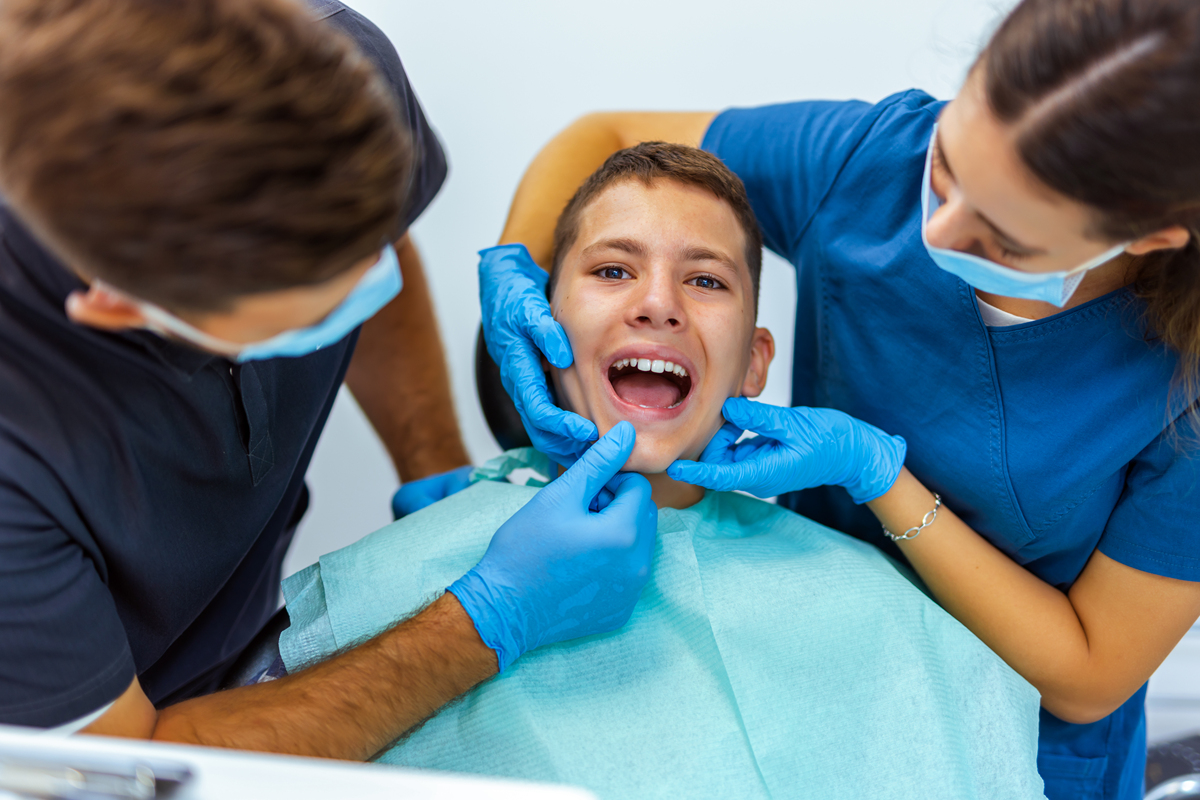 重庆口腔护理专业：守护口腔健康，呵护全身健康