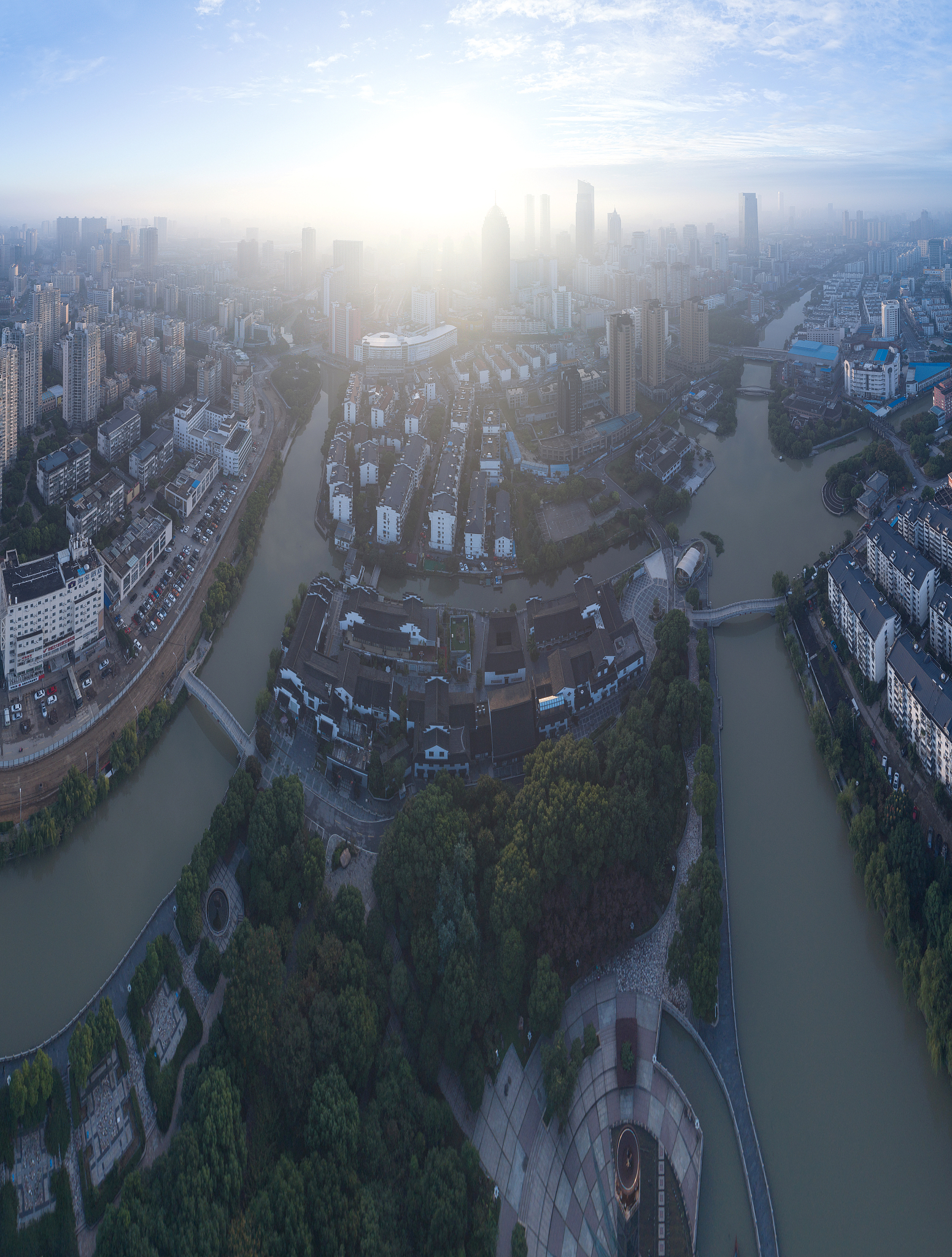 江苏省无锡交通学校设施设备如何