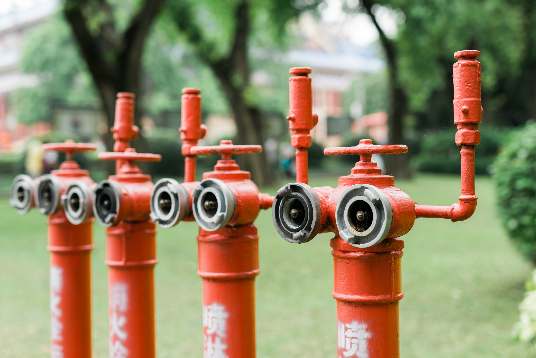 消防水带和灭火器选择指南：基于市政给水系统