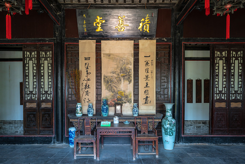 徐州中等专业学校2022年招生简章：专业设置、招生条件及人数