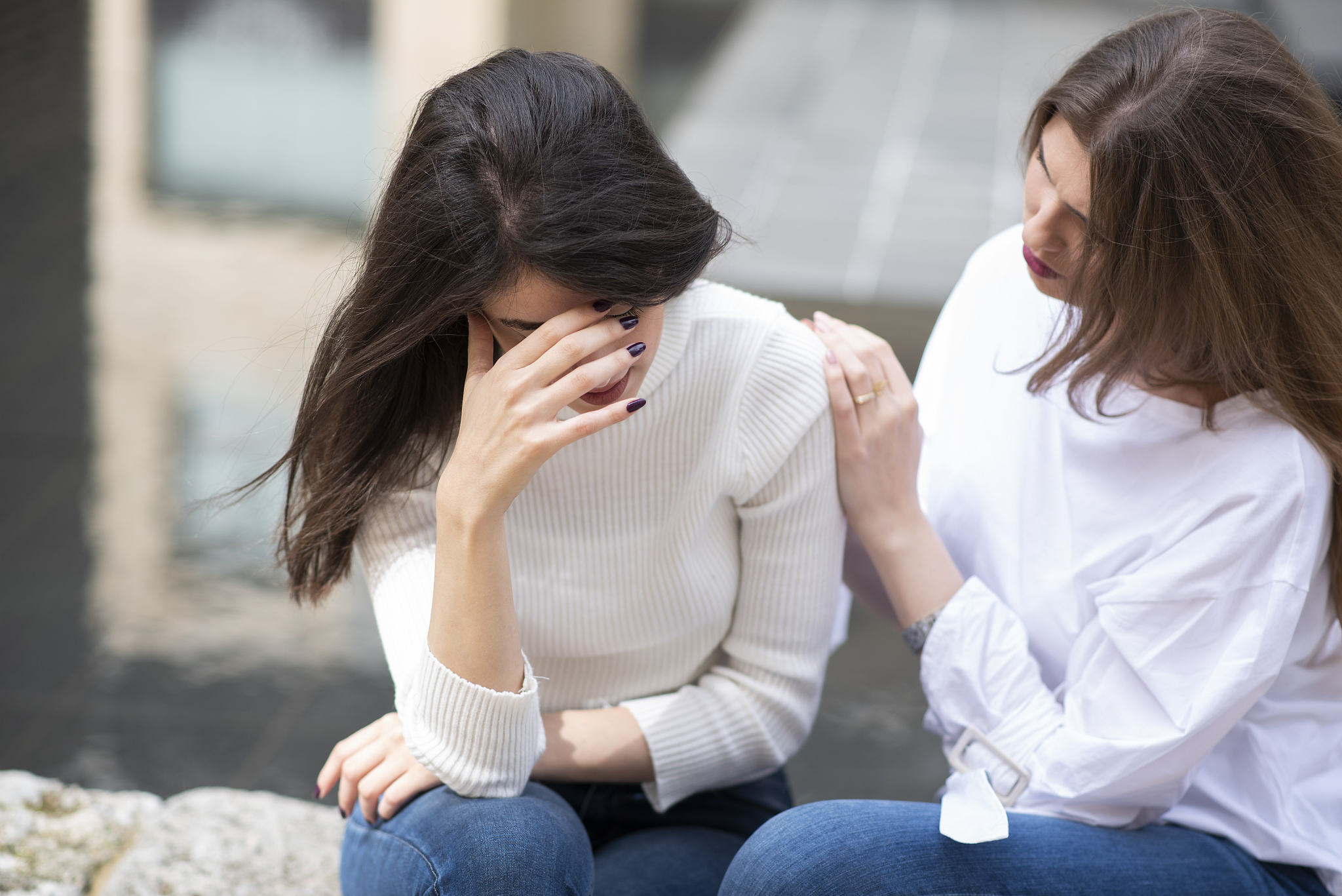 女朋友分享照片说照片不好看该怎么回复和安慰多一些文字