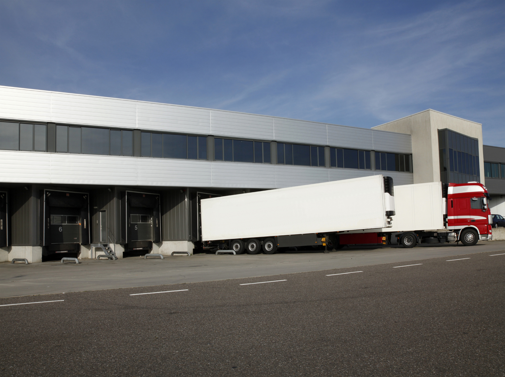 Cargo Cleared and Transported to Receiver's Factory in Langfang Cargo Cleared and Transported to Receiver's Factory in Langfang