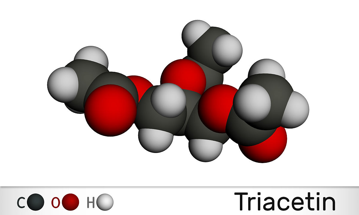 高级脂肪酸甘油酯是高分子化合物吗