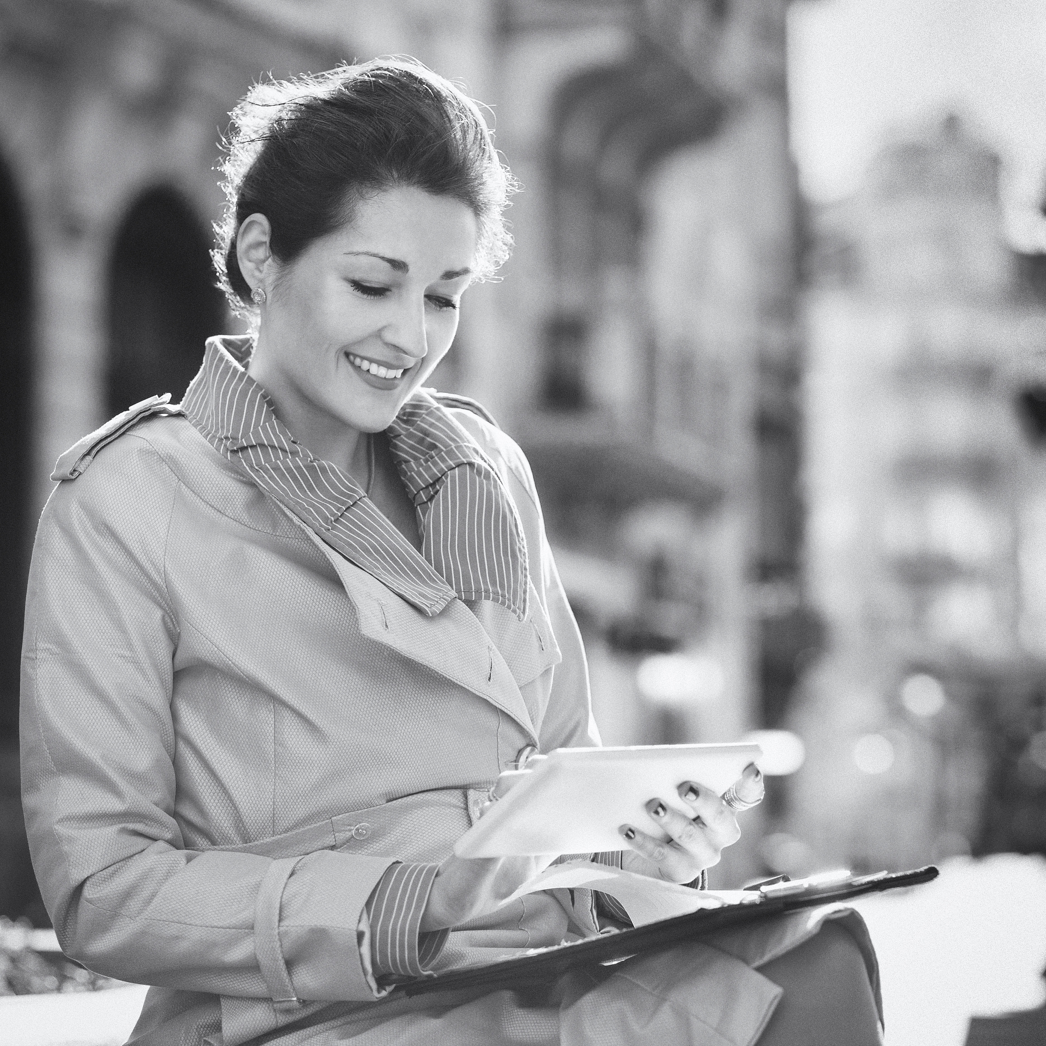 论述二十世纪中国女性文学的发展进程。3000字