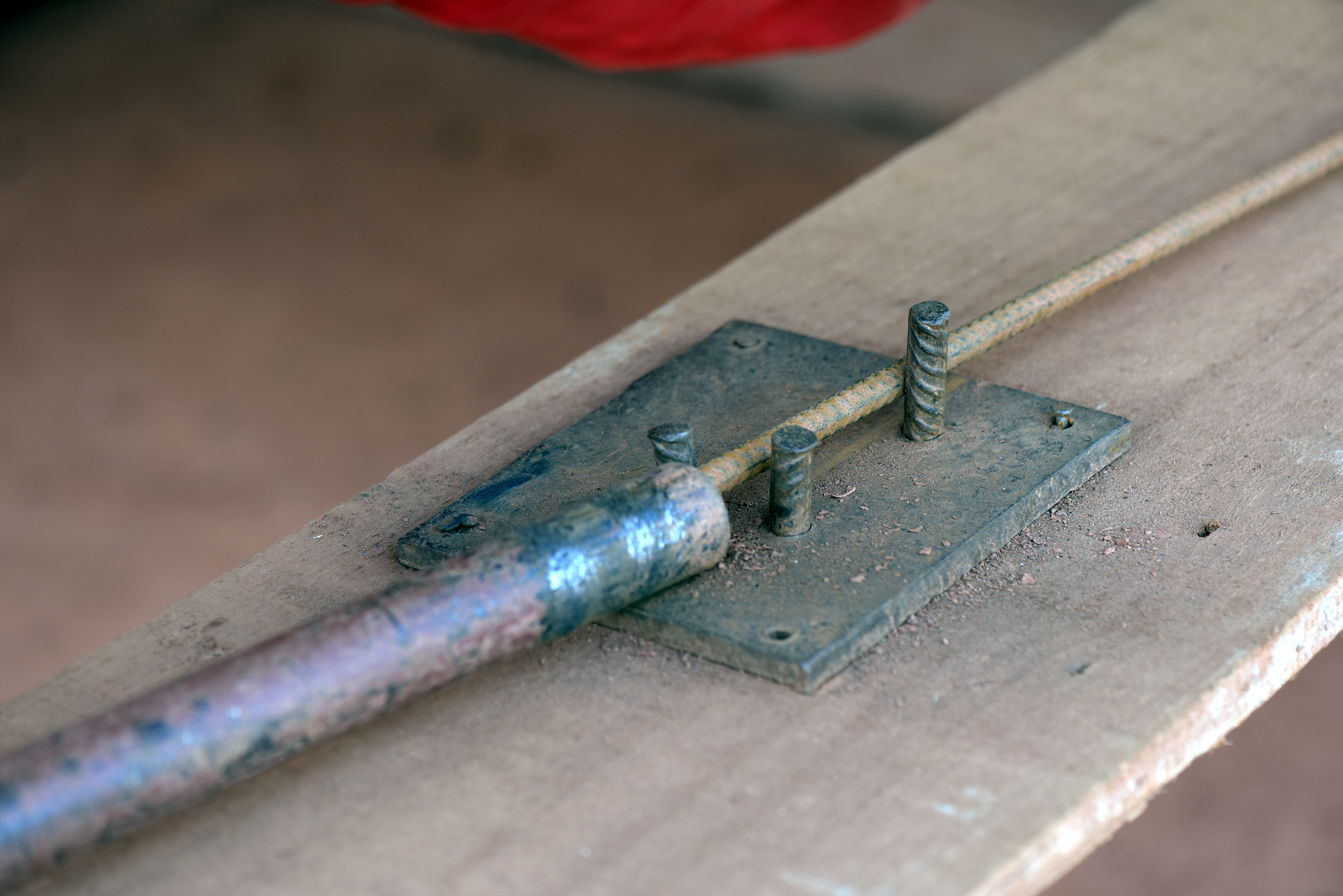 construction worker assembling iron frame