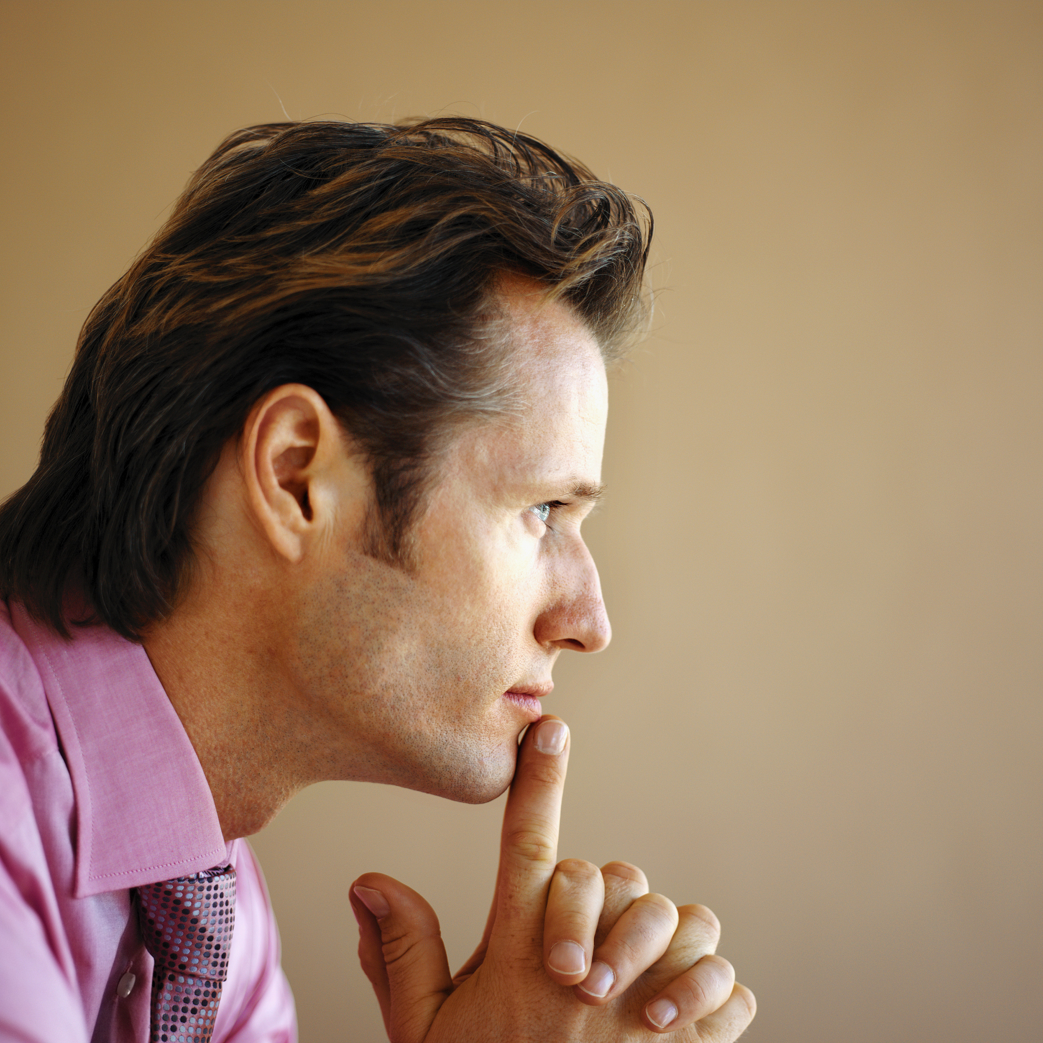 烟酒嗓是怎么形成的，