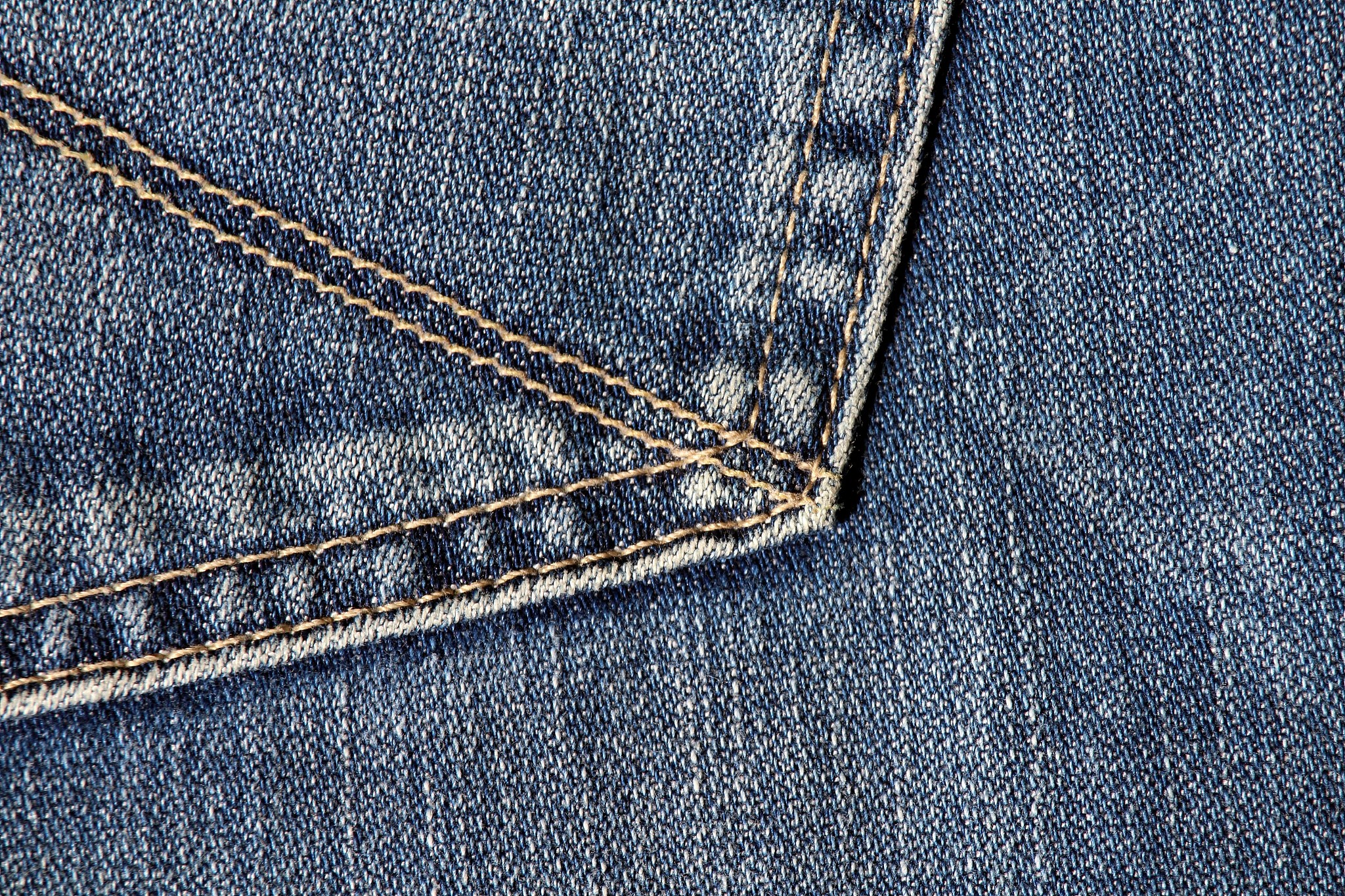 牛仔裤品质的好坏和那些因素有关系呢