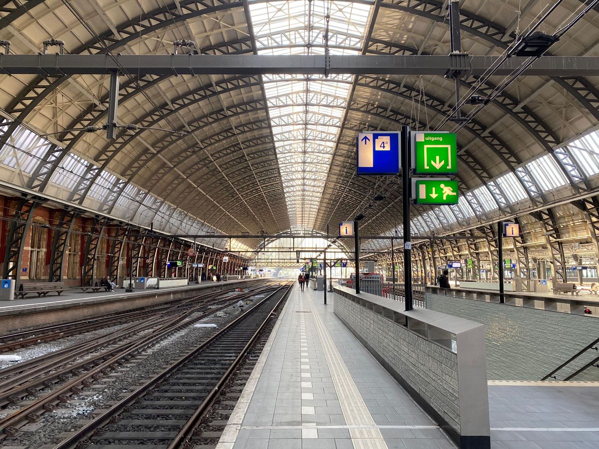 欧洲较新的高铁站项目案例