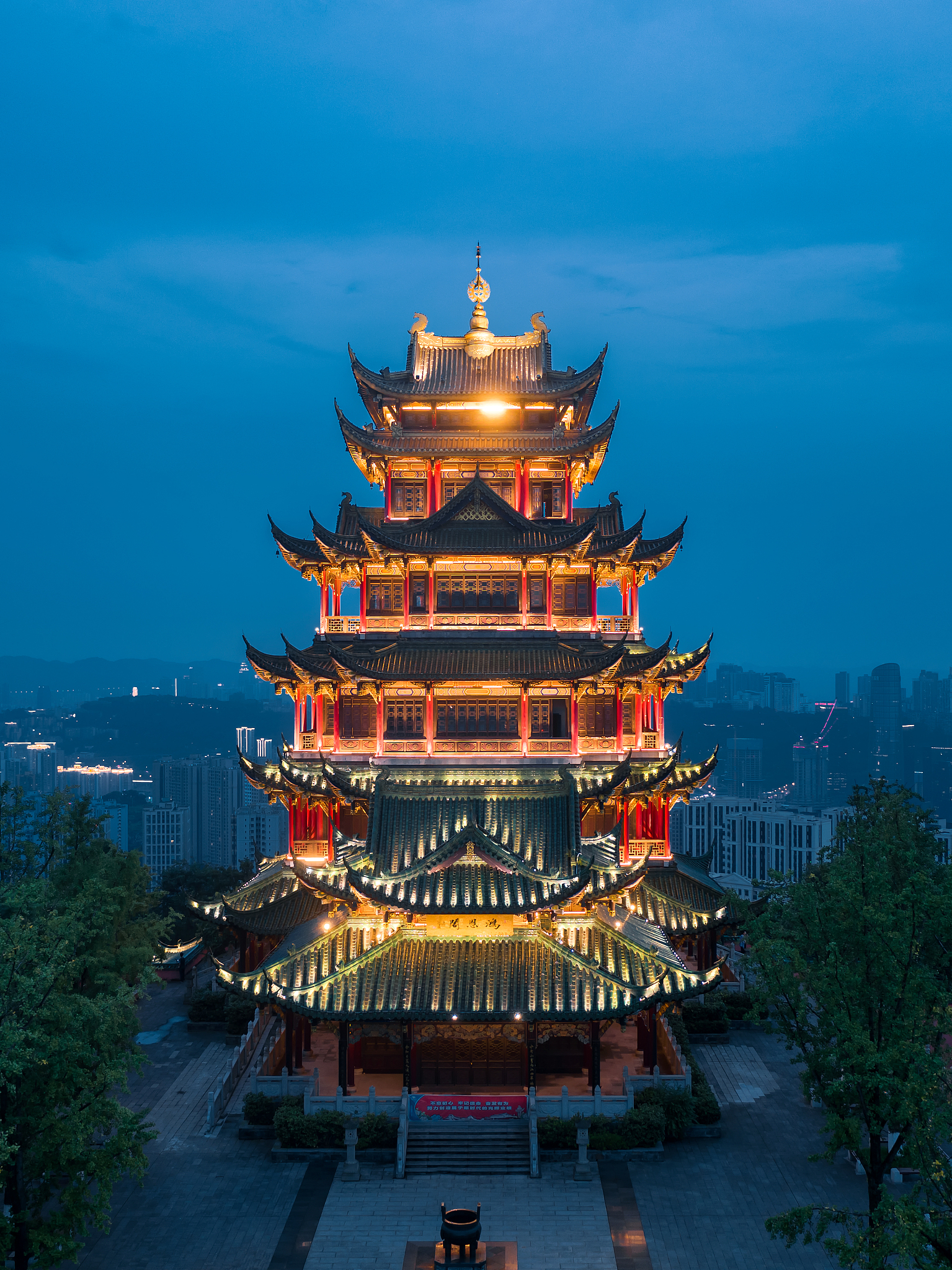 2019年重庆航运旅游学校招生专业 - 培养航运旅游人才的摇篮