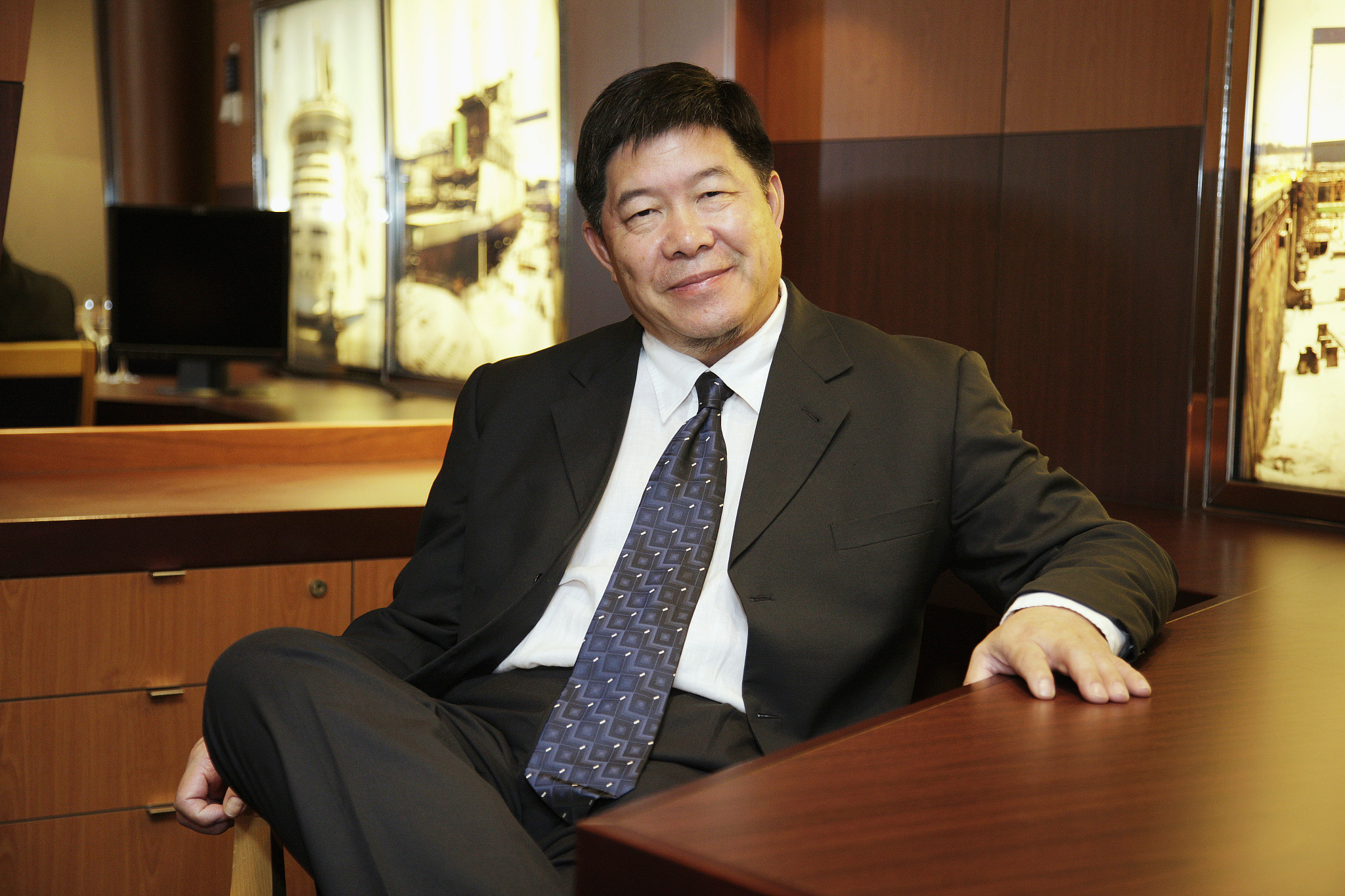 东方男人商务