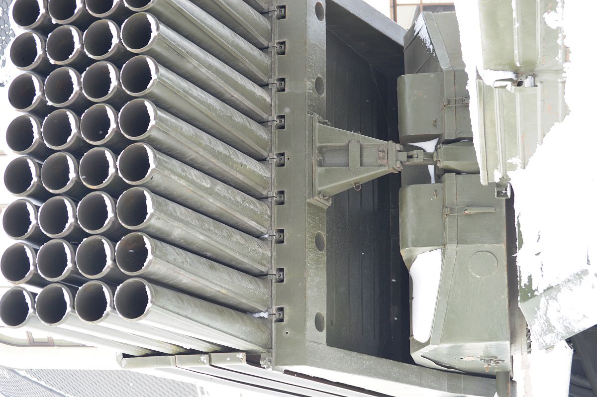 生存战争2野人岛更新: 新增地图、野人AI、武器装备等！