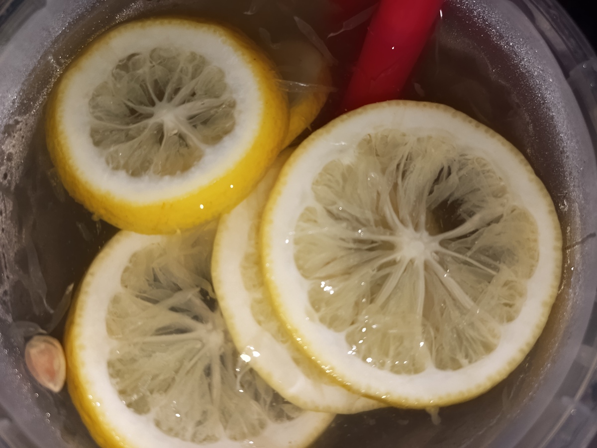 柠檬表皮清洗指南：5个步骤去除污渍和细菌