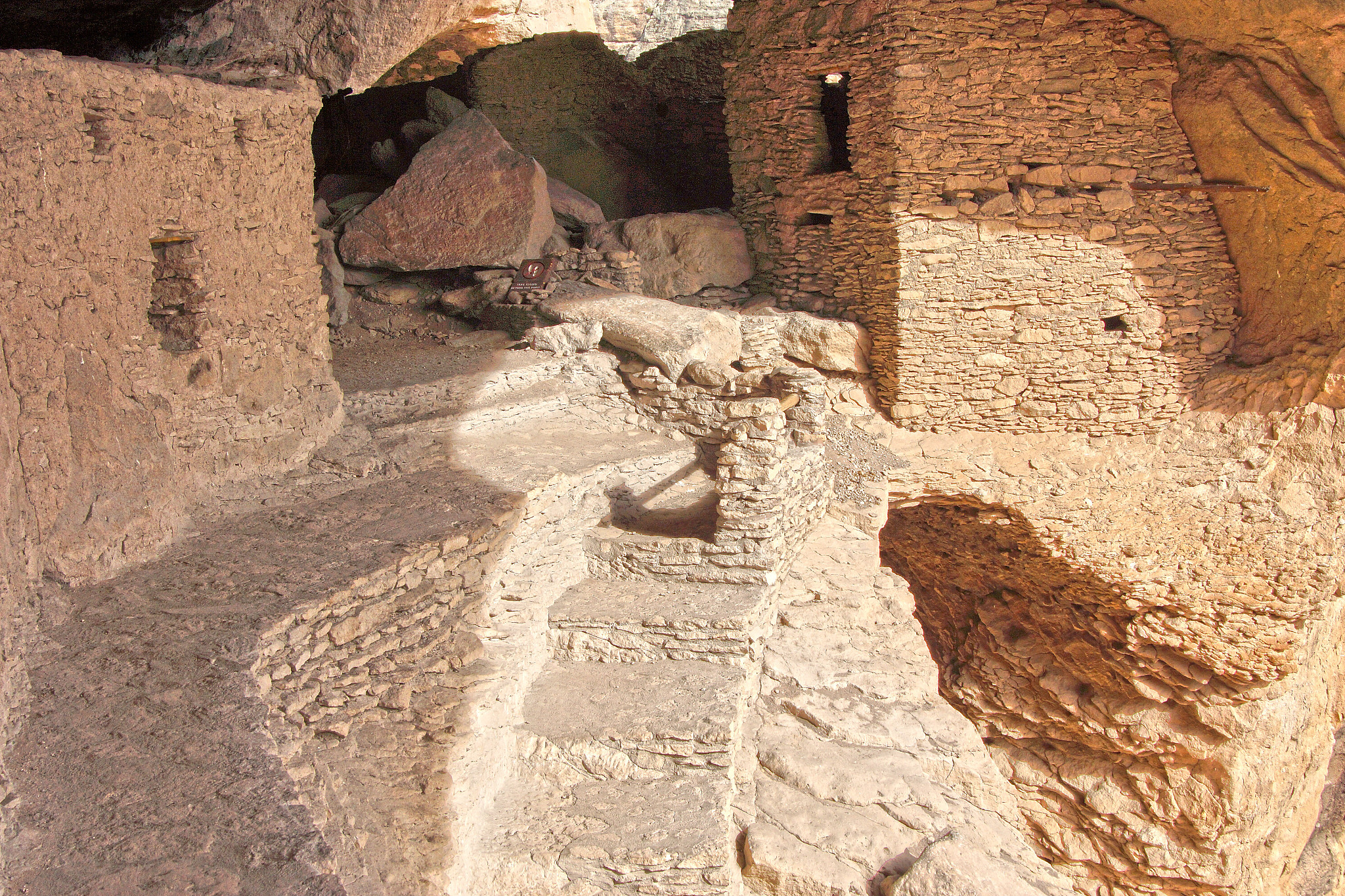 未解之谜：15个令人惊叹的谜团等你揭开