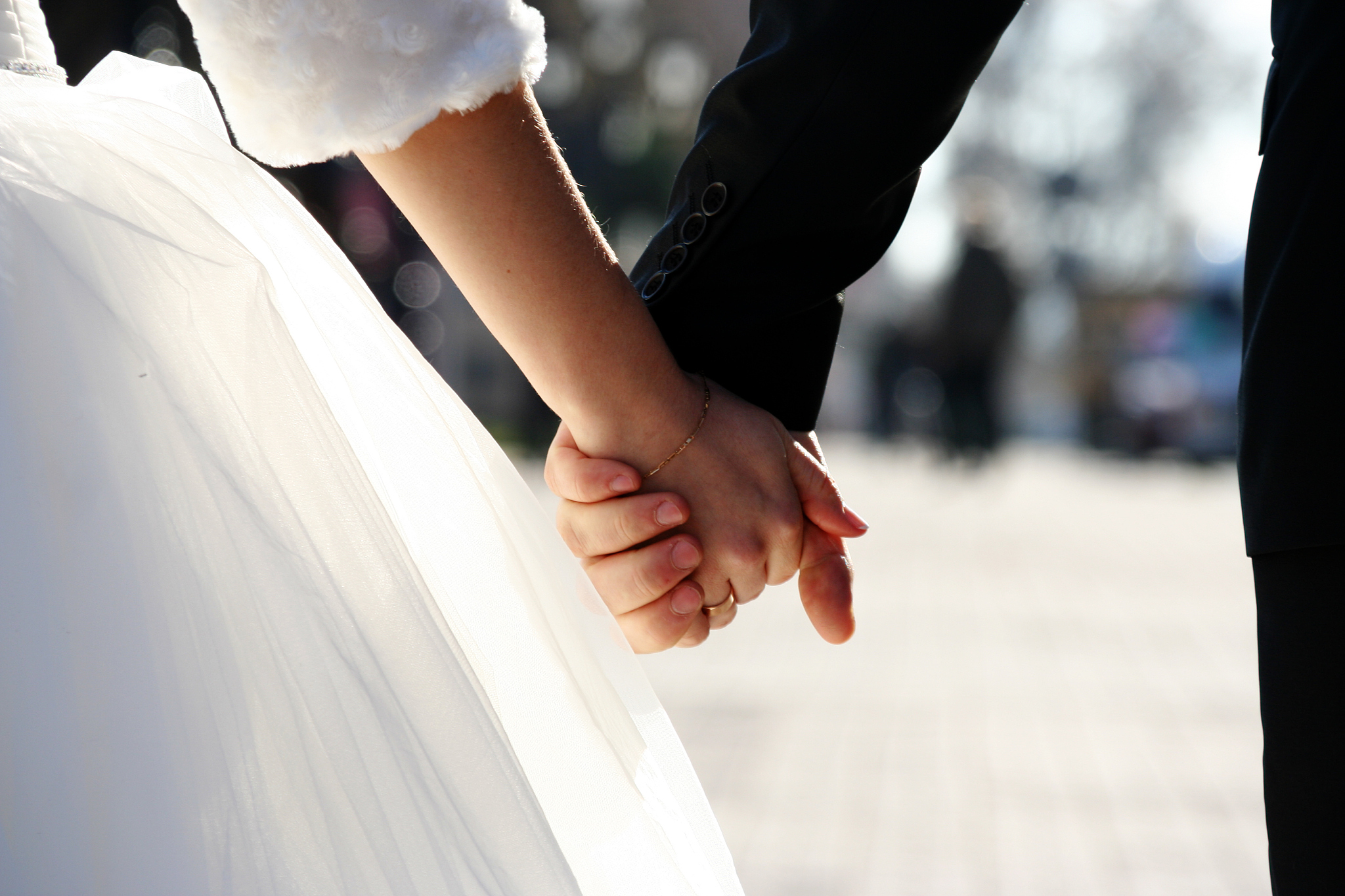 wedding theme, holding hands newlyweds