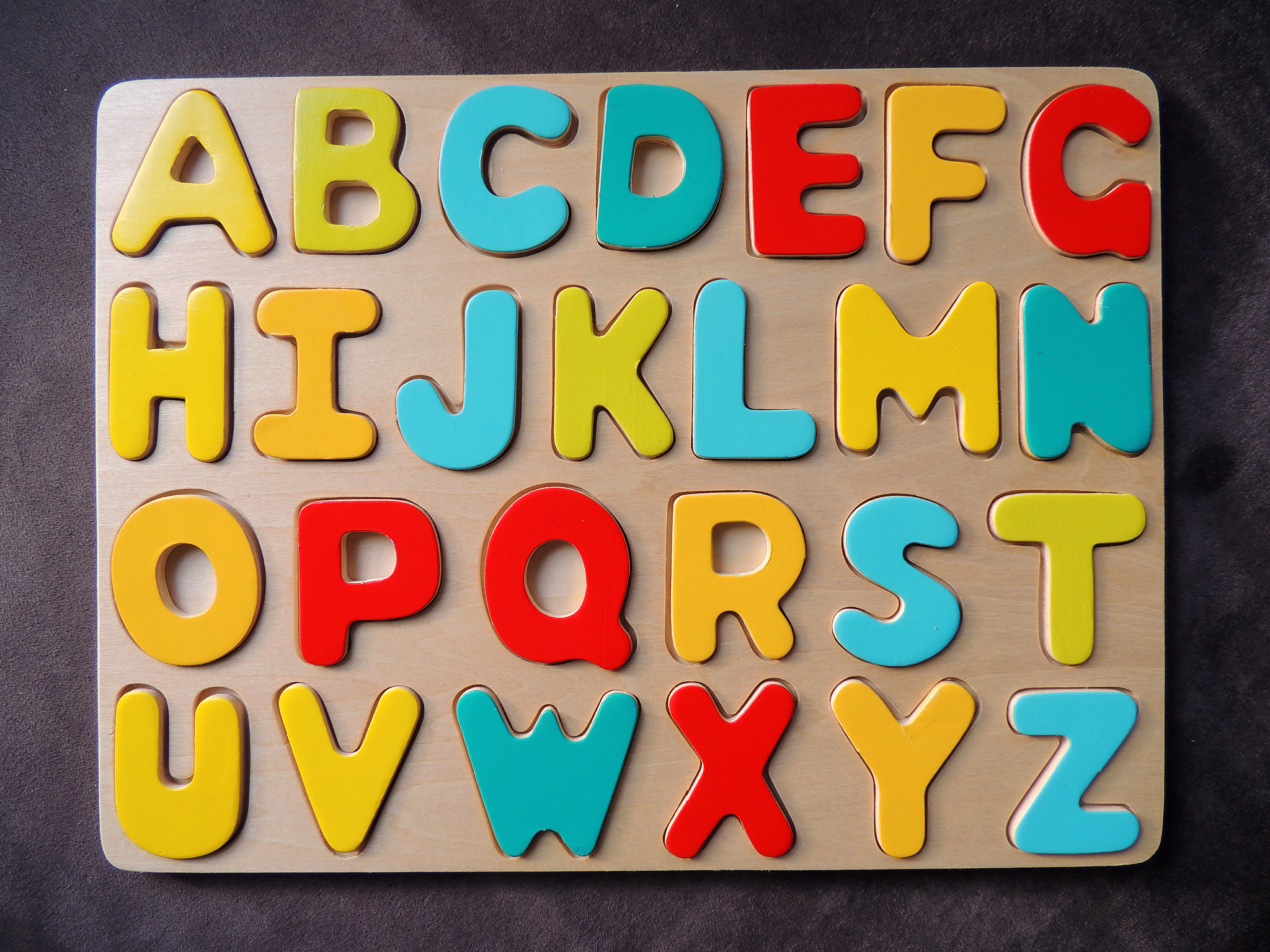 YIM 字母组合成的单词 - 全部列表