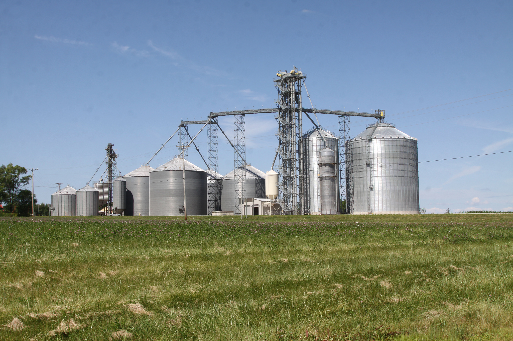 industrial corn silos