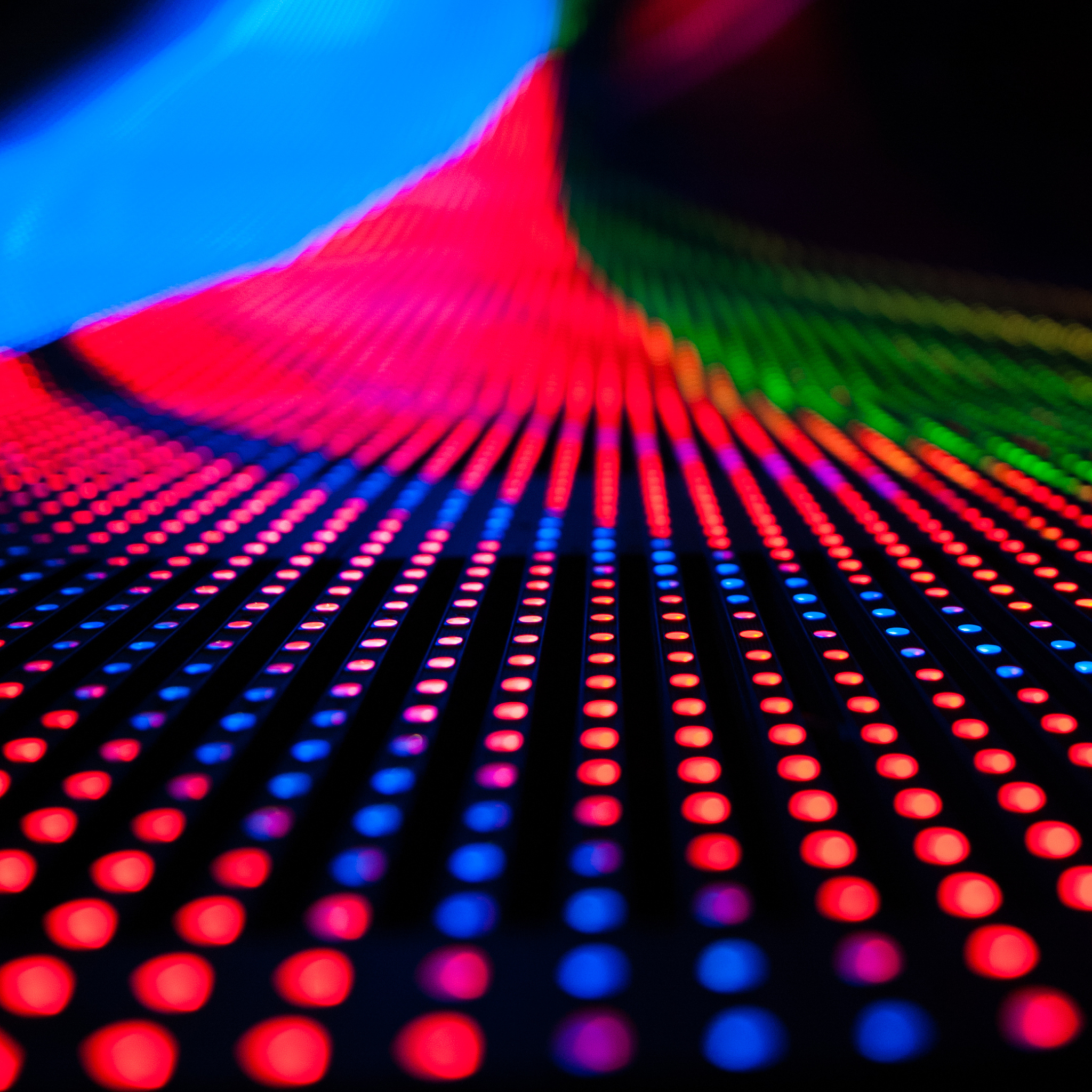 量子点钙钛矿照明项目：更高亮度，更出色色彩