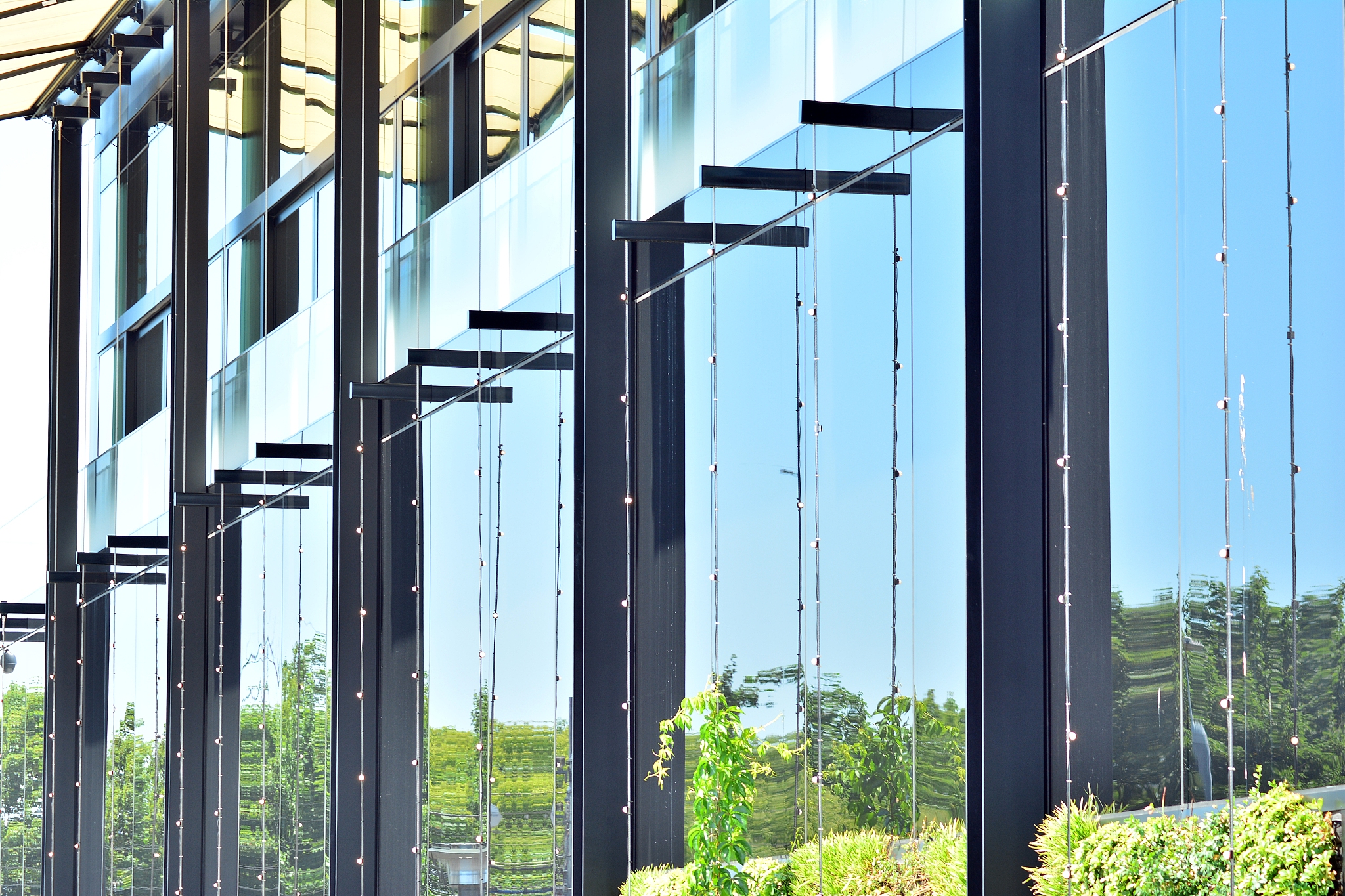 modern office building wall made of steel and glass