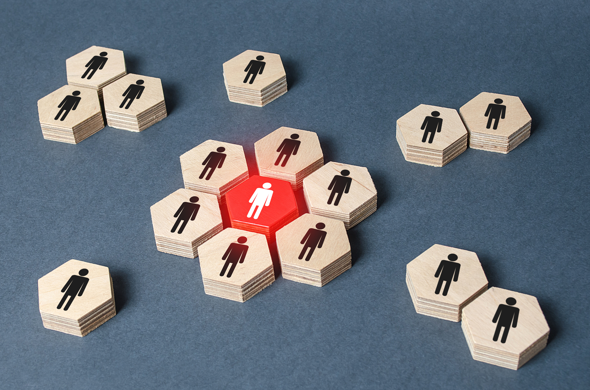 天津中职学校通信技术专业培养目标：全面提升实践、创新和团队合作能力