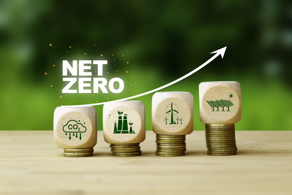 Heatmap称美政府计划向公司支付费用用于直接从大气中去除CO2并通过以政府作为客户的方式推动碳捕获和储存技术的发展。该计划涉及投资3亿美元用于建设从空气中清除碳的基础设施提供税收抵免以补偿公司将碳注入地下的做法并支持任何从空气中除碳的技术。这将推动碳捕捉技术的创新和成本降低为碳市场提供更多的选择和机会。同时将加强碳市场的规范和监管推动碳定价机制的有效运行。 缩写句子至150字
