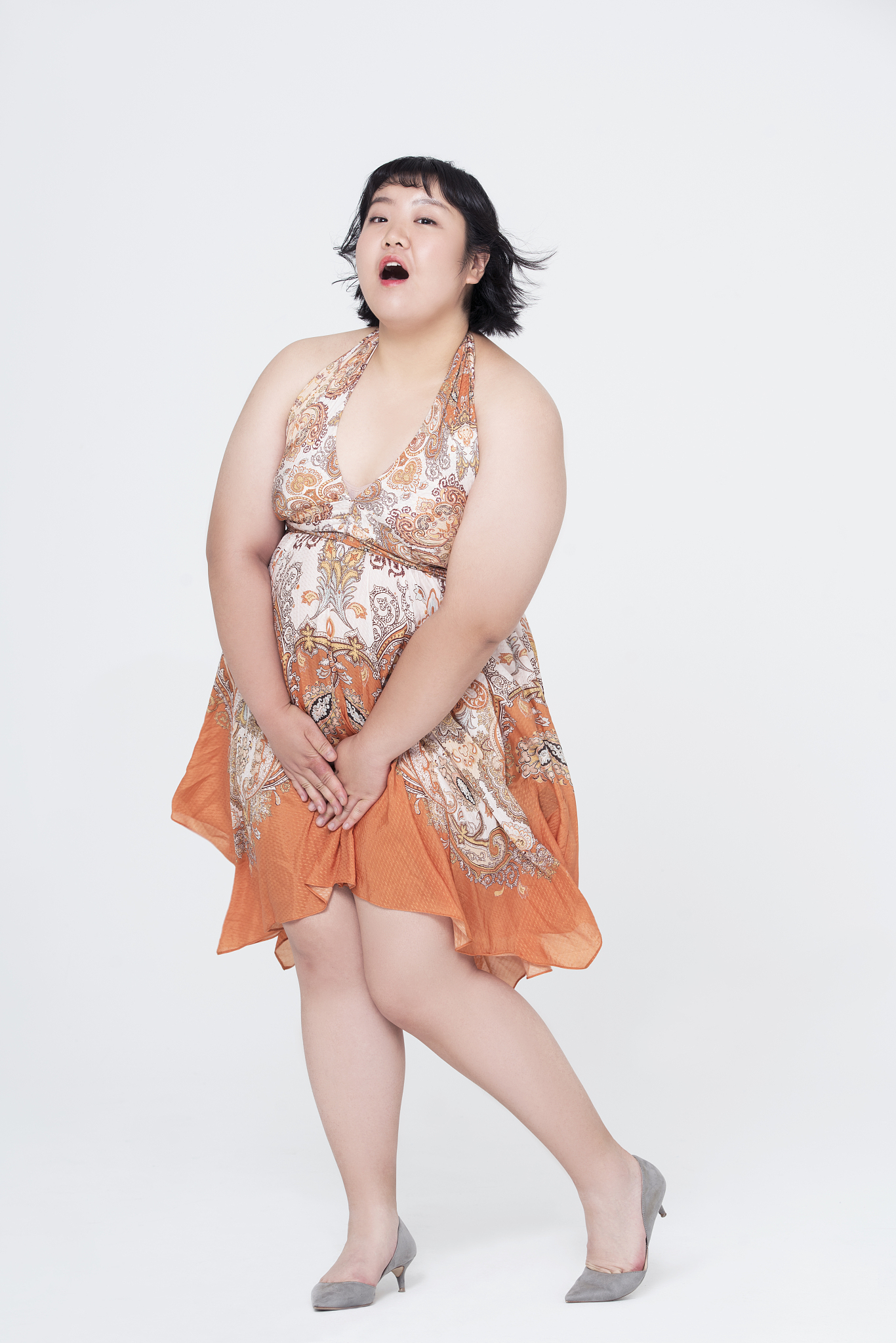 巨大娘：自信之美与健康生活