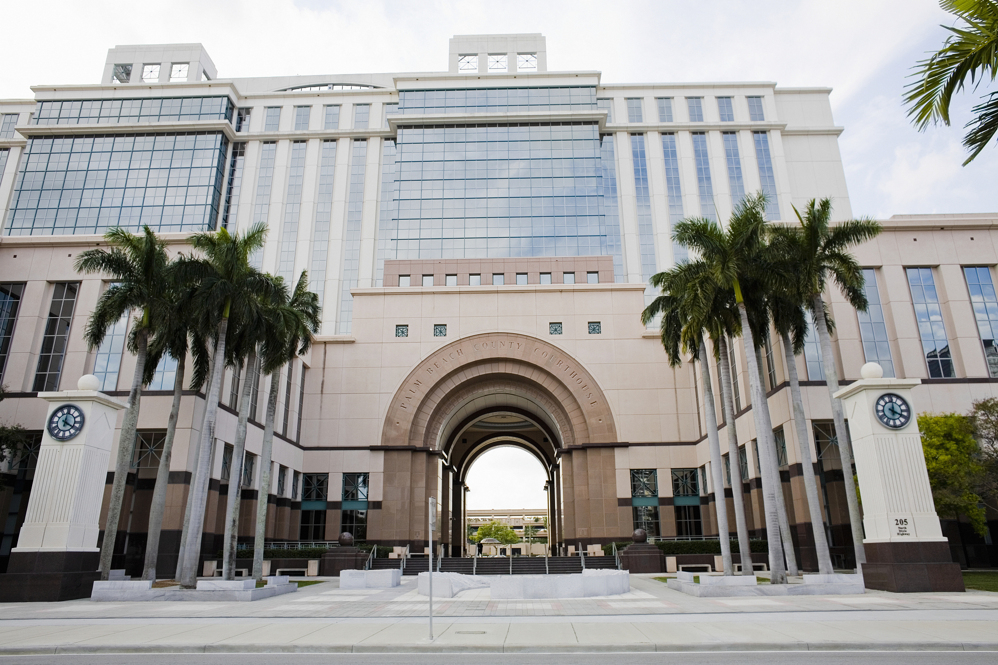 FSU 含义：佛罗里达州立大学 & 前苏联 - 详细解释